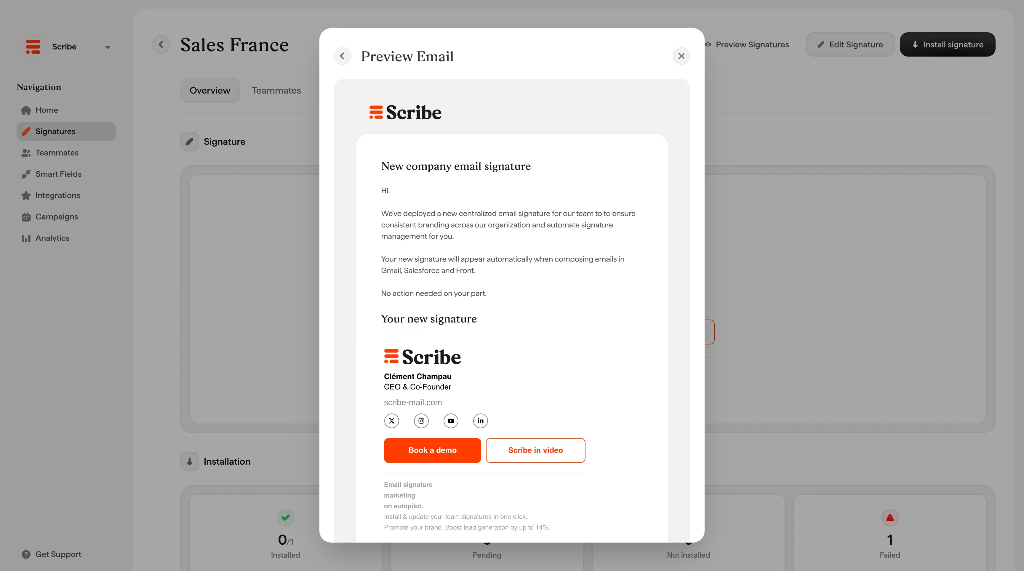 Installationsmodal mit Checkbox „Teammitglieder per E-Mail benachrichtigen" am unteren Rand