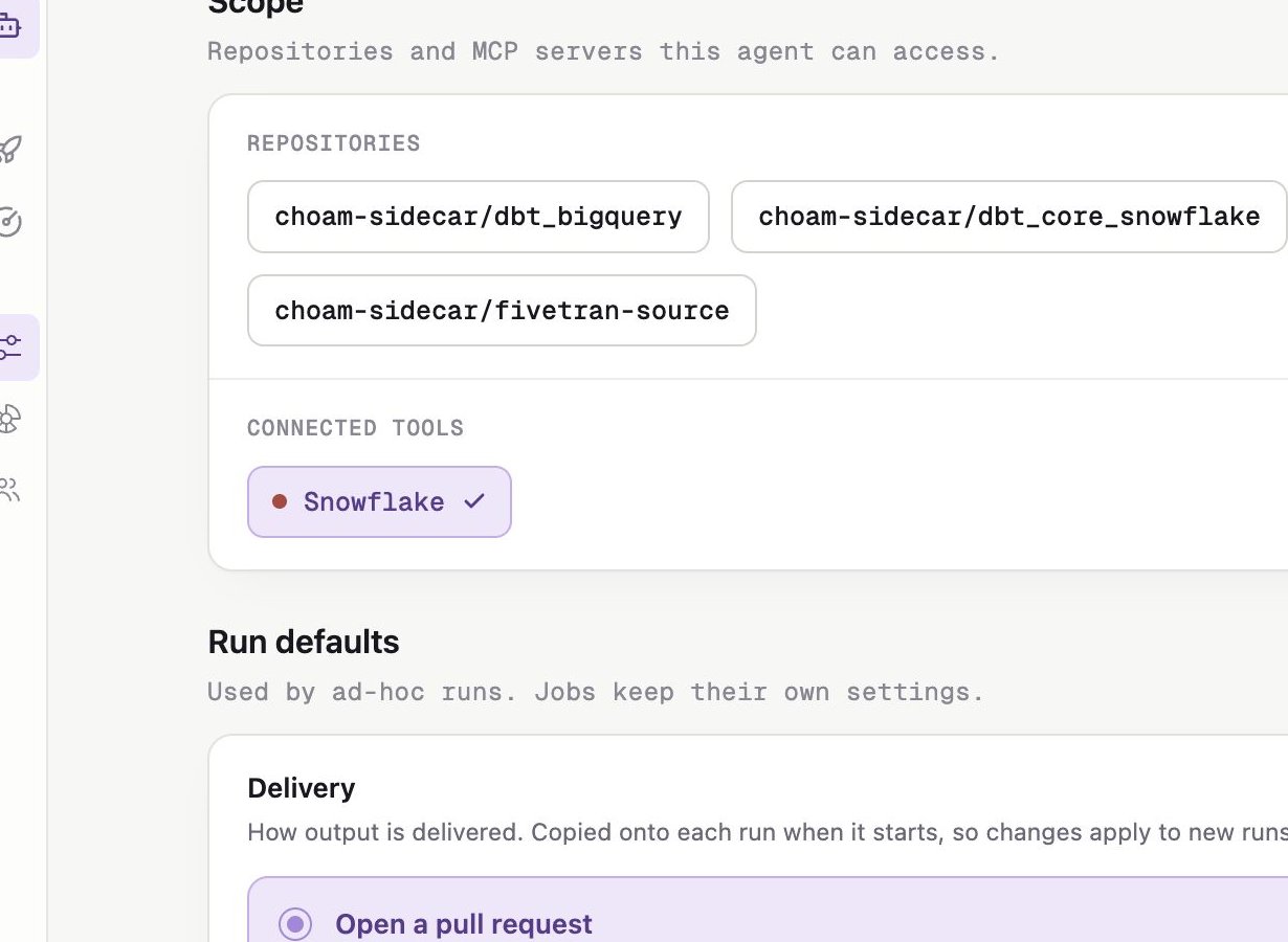 Builder settings with repository scope, connected Snowflake tool, and run defaults