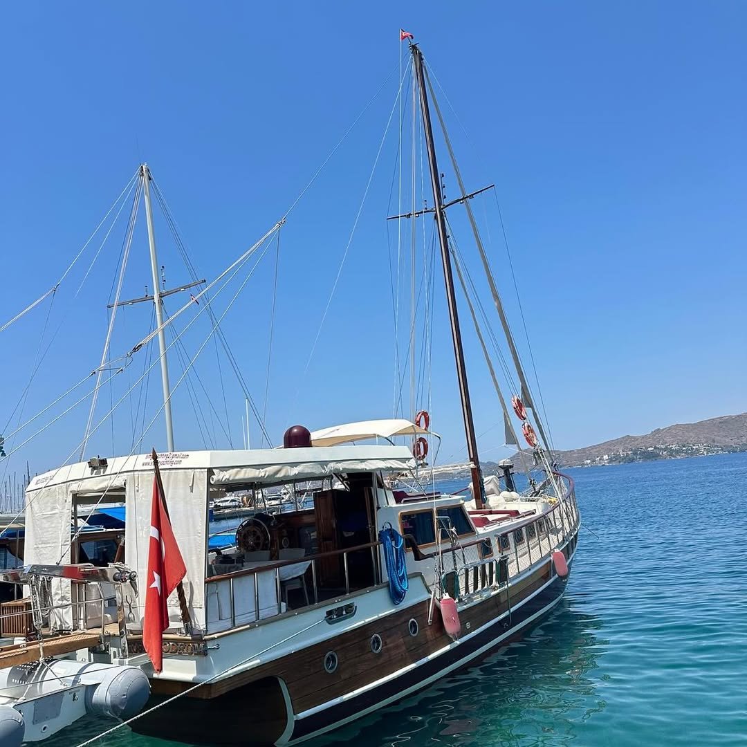 Simge Yachting Teknesi