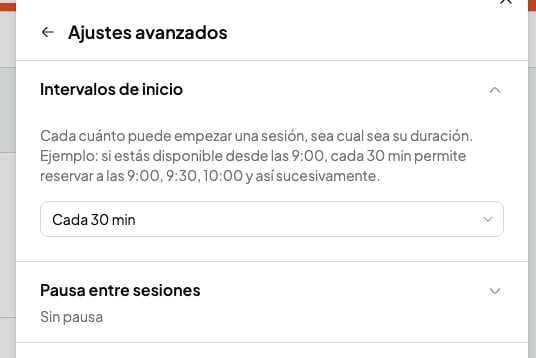 Panel Ajustes avanzados con Intervalos de inicio abierto en Cada 30 min y Pausa entre sesiones cerrado