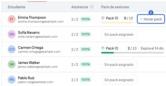 Pestaña Estudiantes de un curso con un pack en curso y el botón Iniciar pack de otro estudiante numerado con el 2