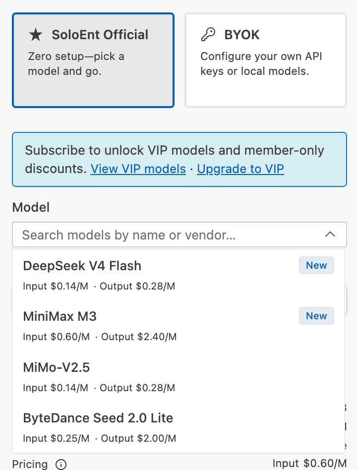 设置面板显示 SoloEnt AI 为 API 供应商,Free 标签页下列出 Longcat Flash Lite 和 MiniMax M2.5 两个免费模型