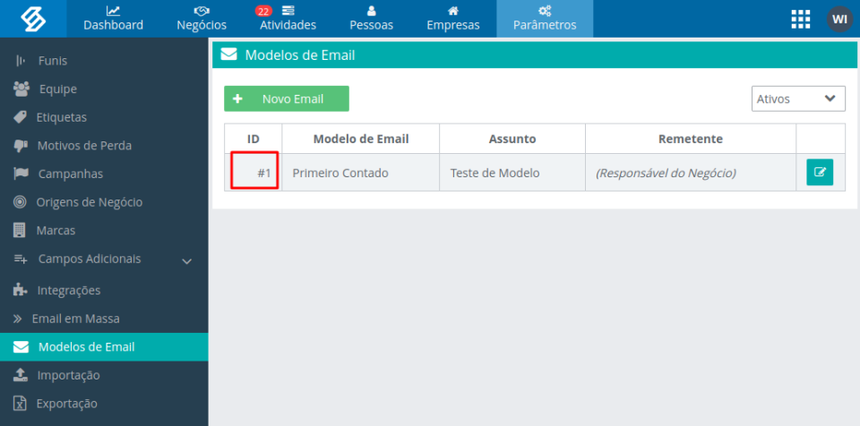 Tela Modelos de Email no módulo de Expansão, com o código #1 destacado na coluna ID do modelo Primeiro Contado