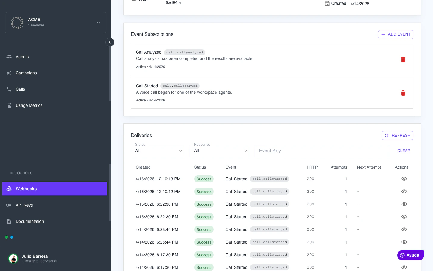 Panel Deliveries con tabla de entregas: fecha, status Success, evento, HTTP 200, attempts y actions