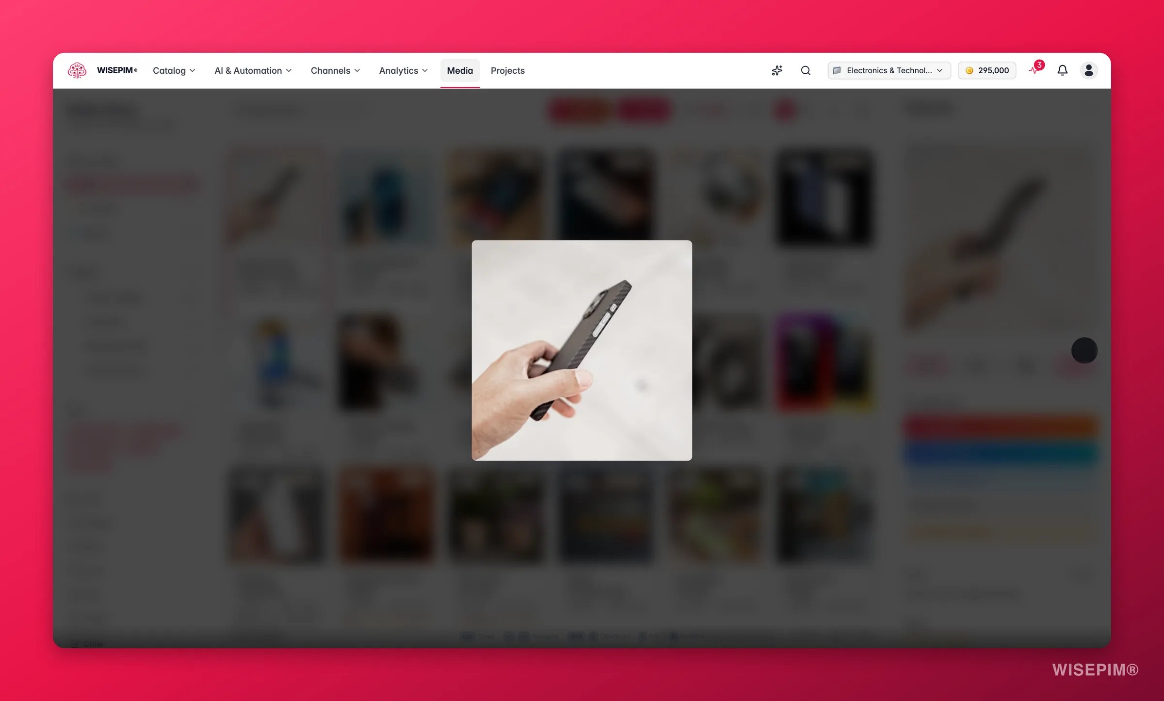 WISEPIM media lightbox, a full-screen overlay to zoom and rotate a product image