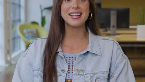 Olivia - Office