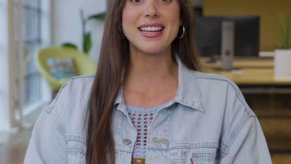 Olivia - Office