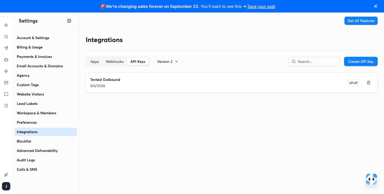 Instantly's Settings → Integrations → API Keys tab with a Tented key.