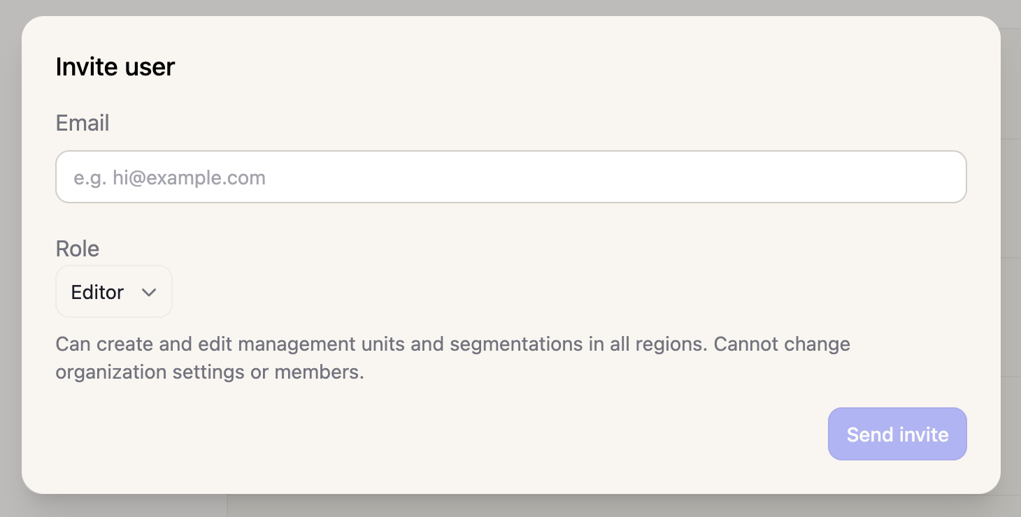 Invite user dialog with the Editor role selected