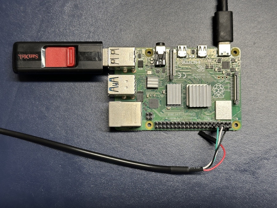 RPi-4 with USB Drive