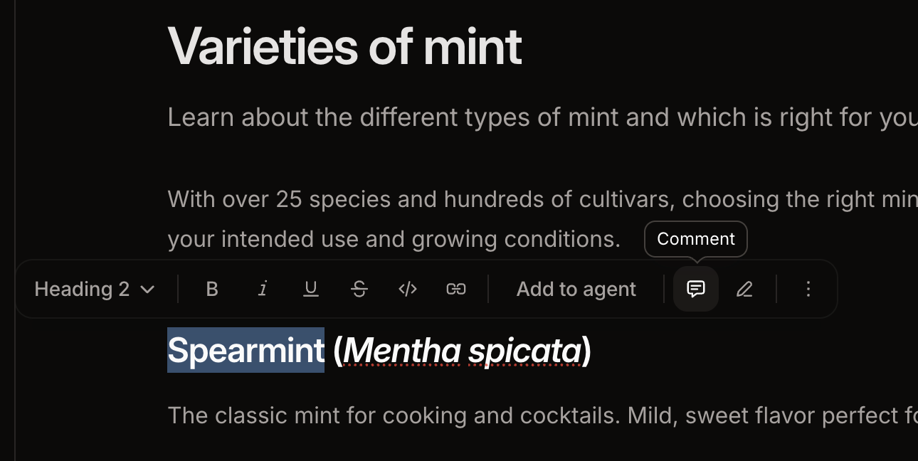 Le bouton de commentaire dans la barre d'outils flottante au-dessus du texte sélectionné dans l'éditeur web.