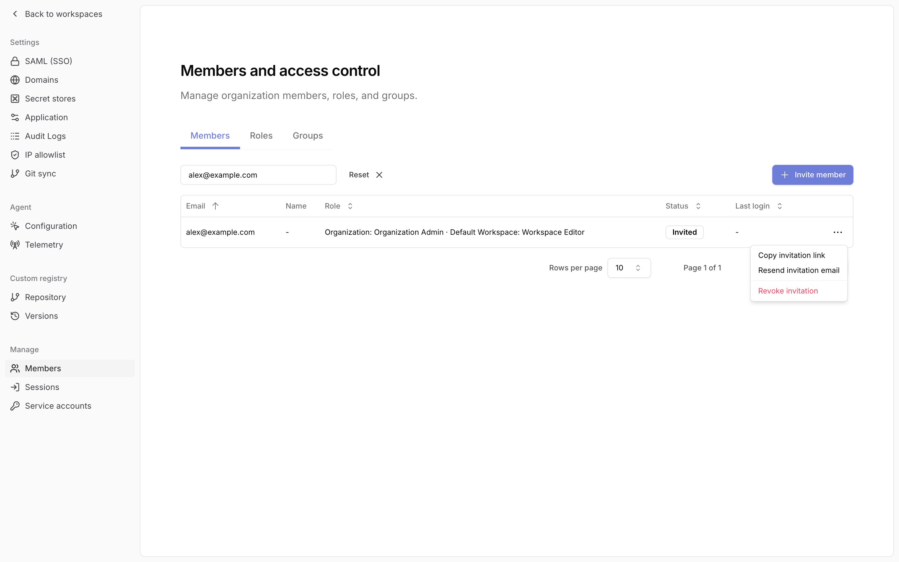 Pending invitation menu with copy-link and resend-email actions