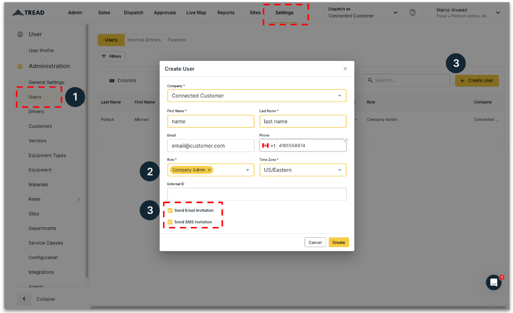 El diálogo Create User con Role en Company Admin y las casillas Send Email Invitation y Send SMS Invitation, numeradas del 1 al 3
