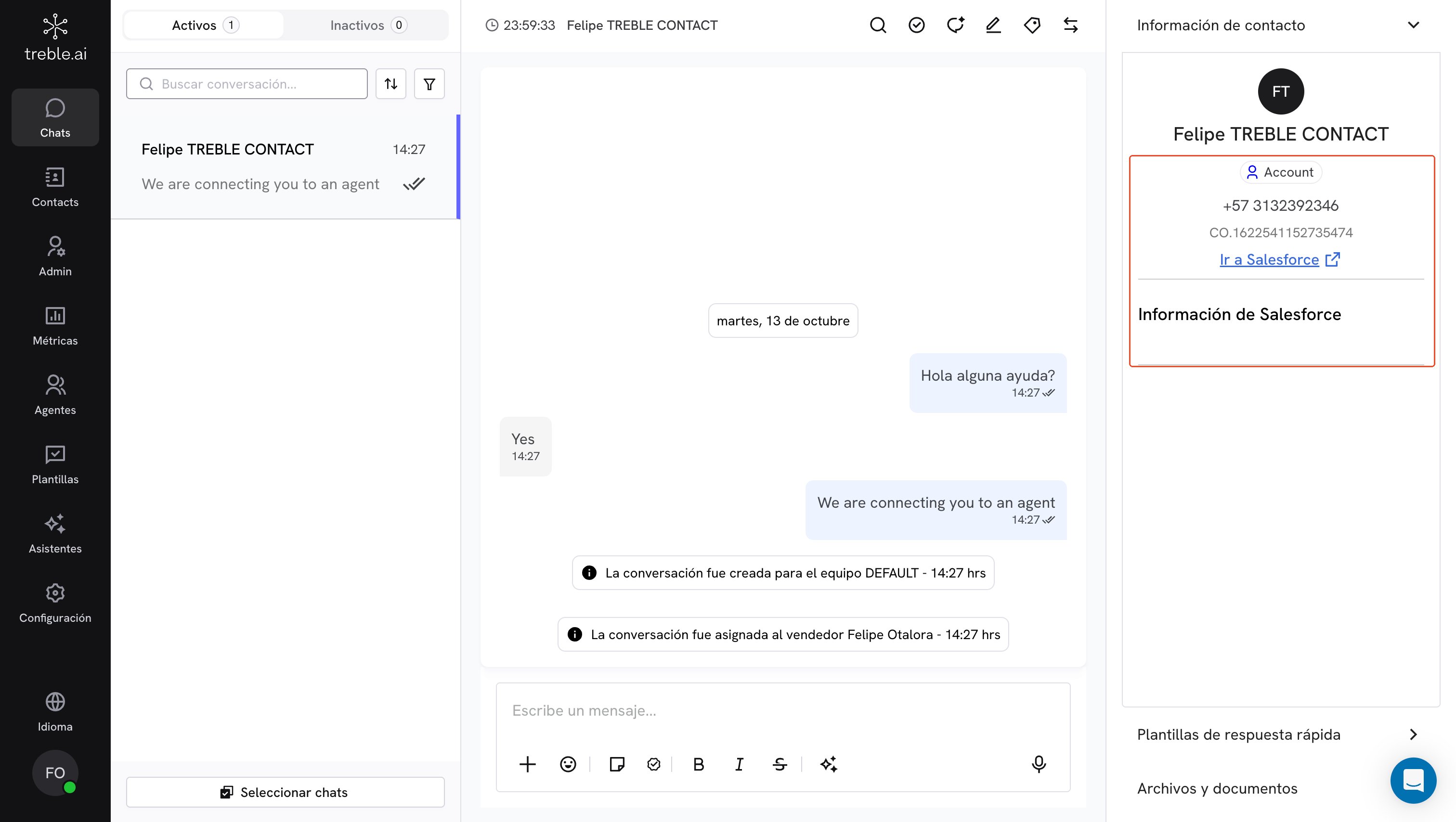 Panel de información de contacto de una conversación en multi-objeto, con la etiqueta del objeto debajo del nombre