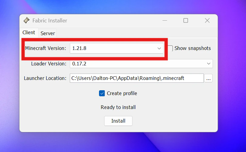 Shows the Fabric Loader program with a red rectangler outline around the client based Minecraft version dropdown.