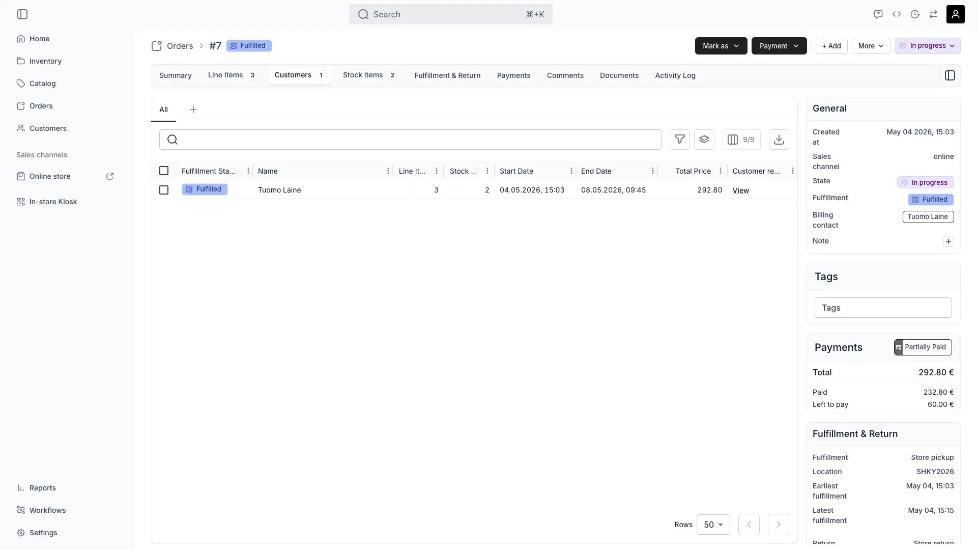 Order customers tab showing customer details