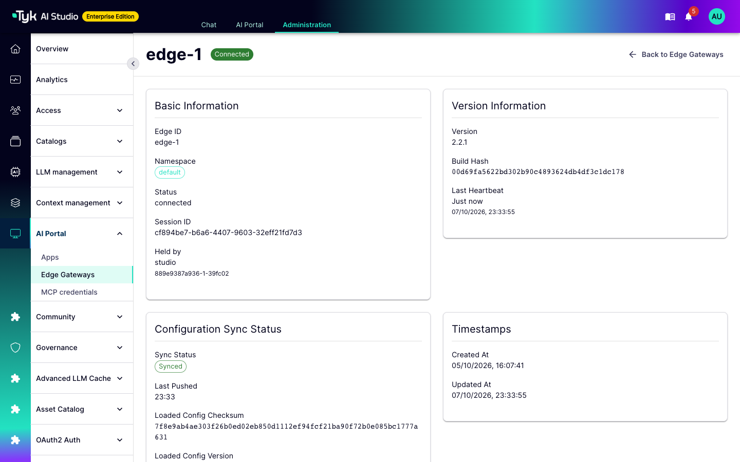 Edge Gateway detail page with the connection status, version, build hash, and last heartbeat