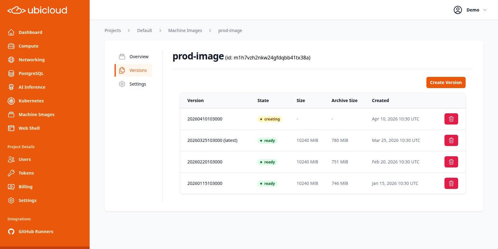 Machine image versions and their states