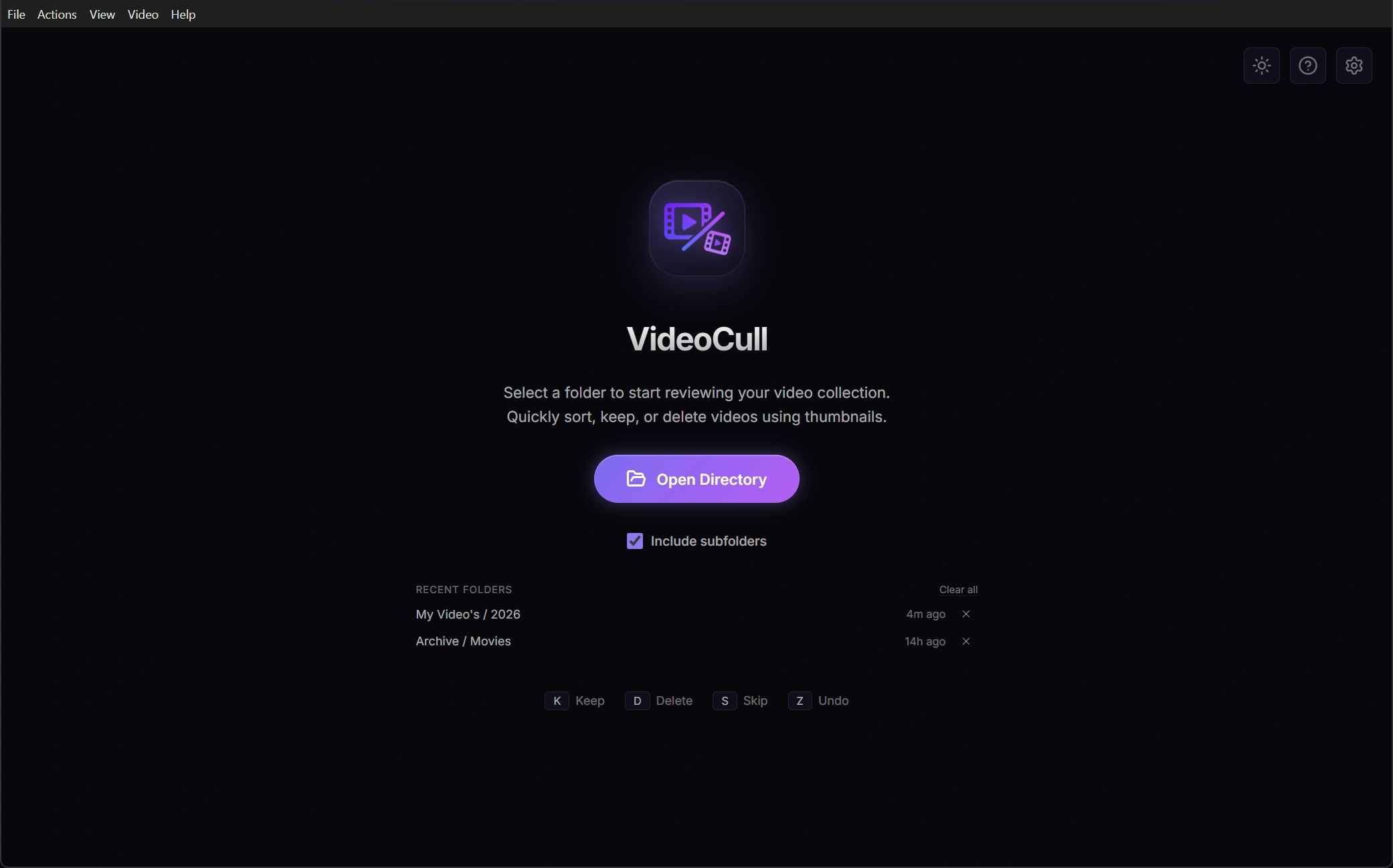 VideoCull empty state with the Open Directory button, recent folders, theme controls, and default review shortcuts