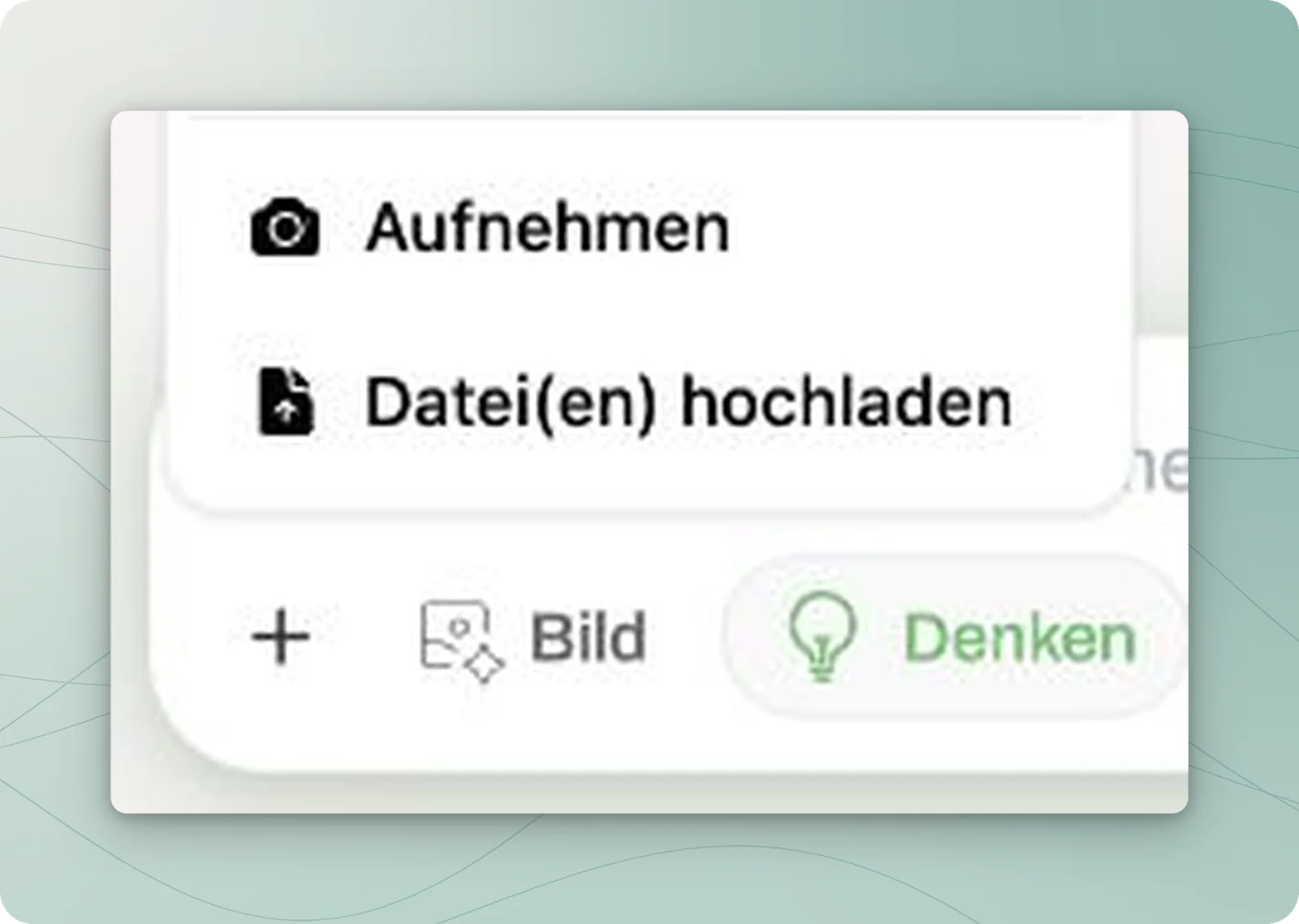 Geöffnetes Menü am Chat-Eingabefeld mit Datei(en) hochladen und dem Pluszeichen darunter.