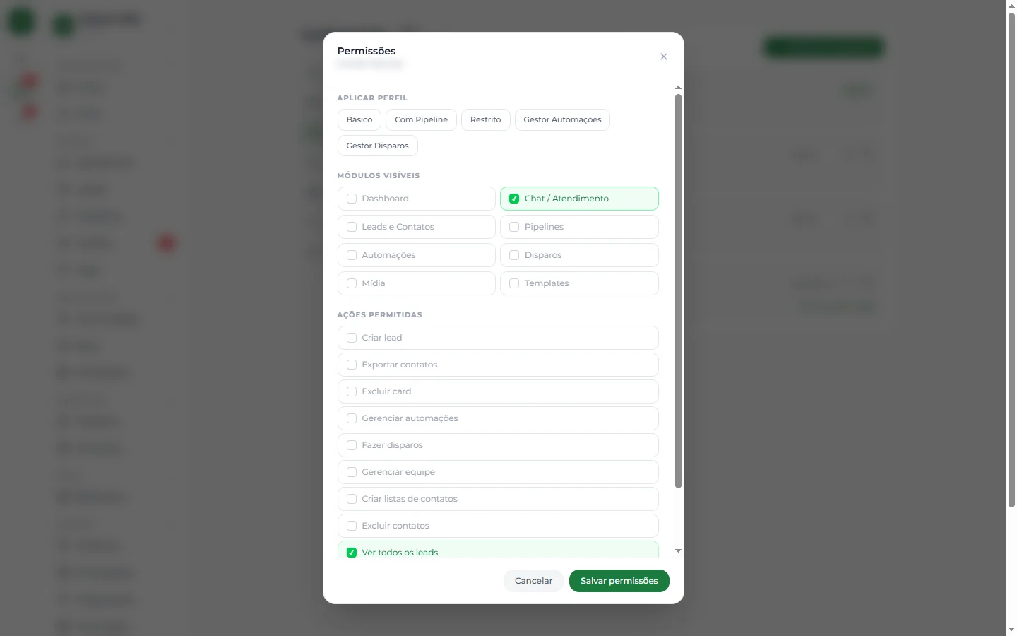 Tela de Configurações → Equipe com a lista de atendentes e suas permissões