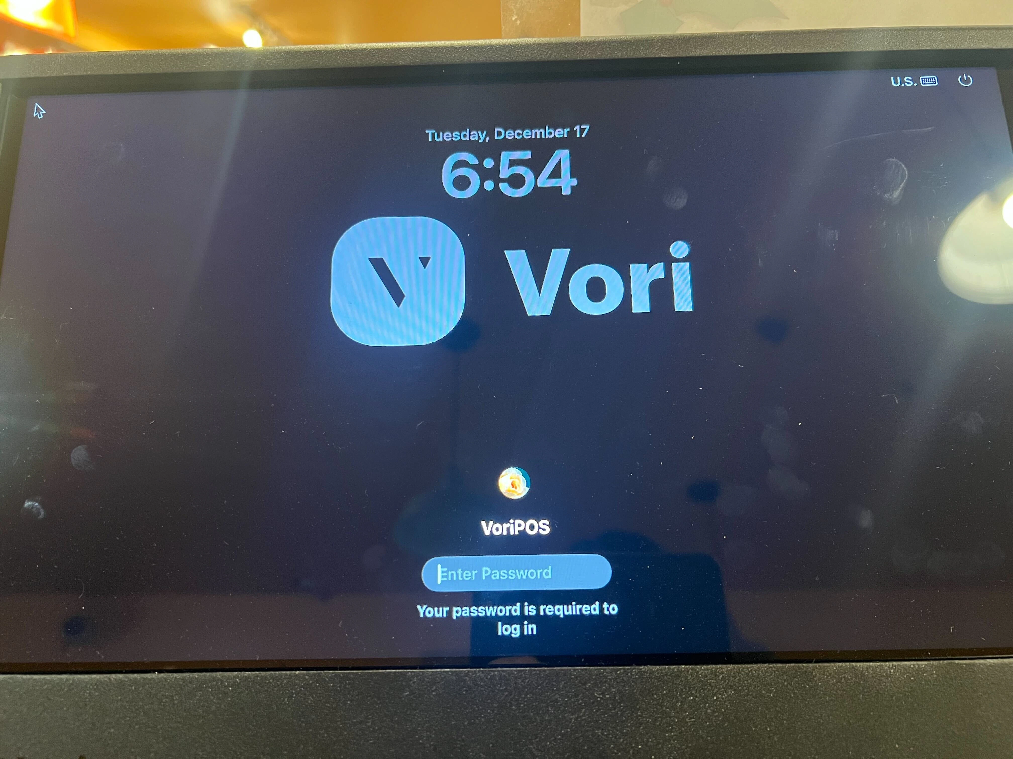 Cashier screen displaying admin password prompt after system restart.