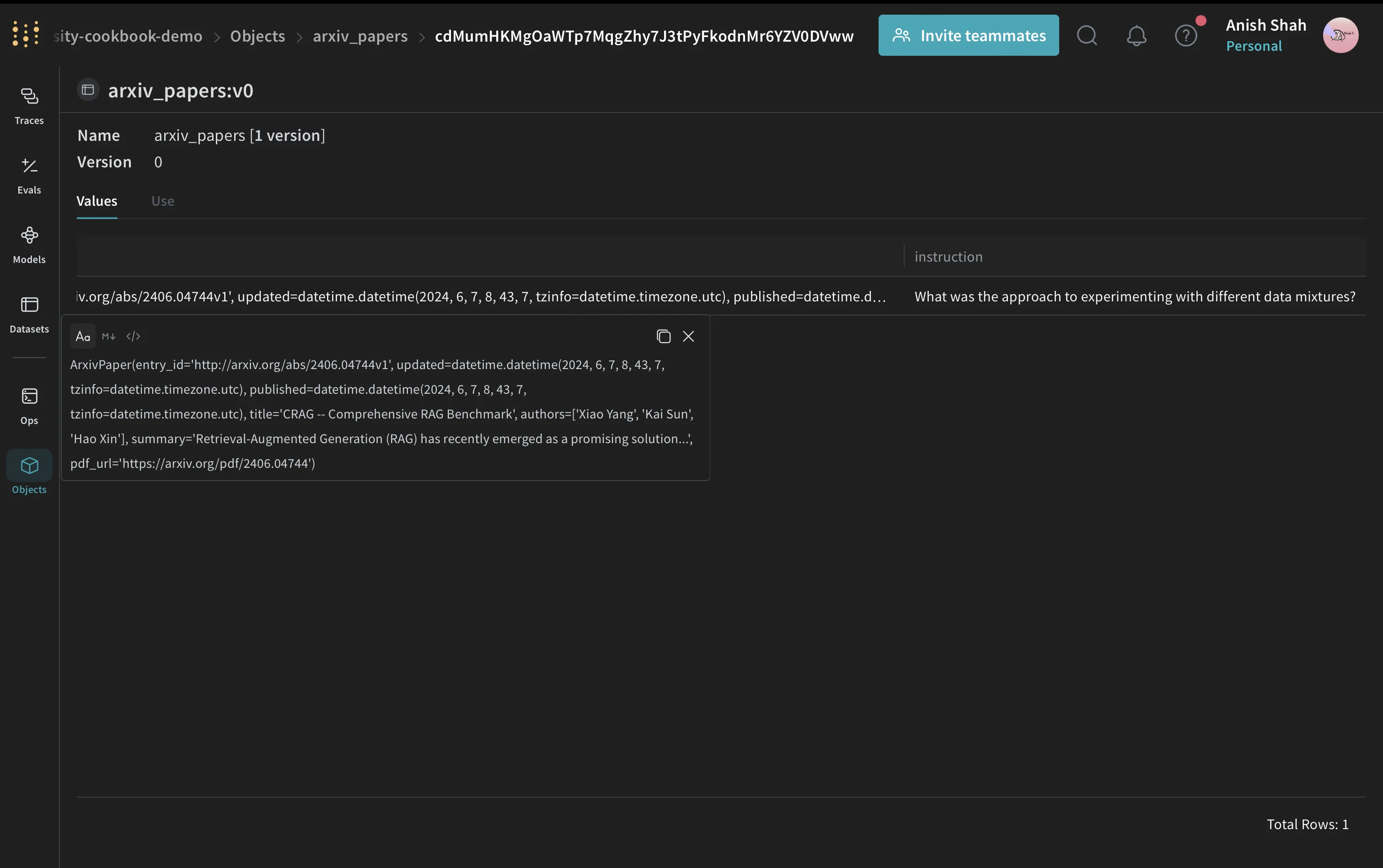 Interface de configuration d’un jeu de données Weave pour l’évaluation, avec sélection du jeu de données et options de configuration
