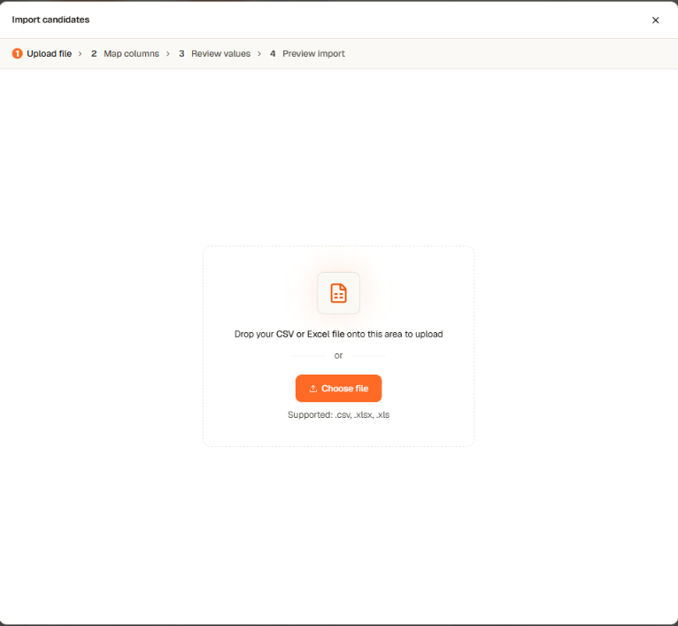 CSV-Import — Schritt Hochladen