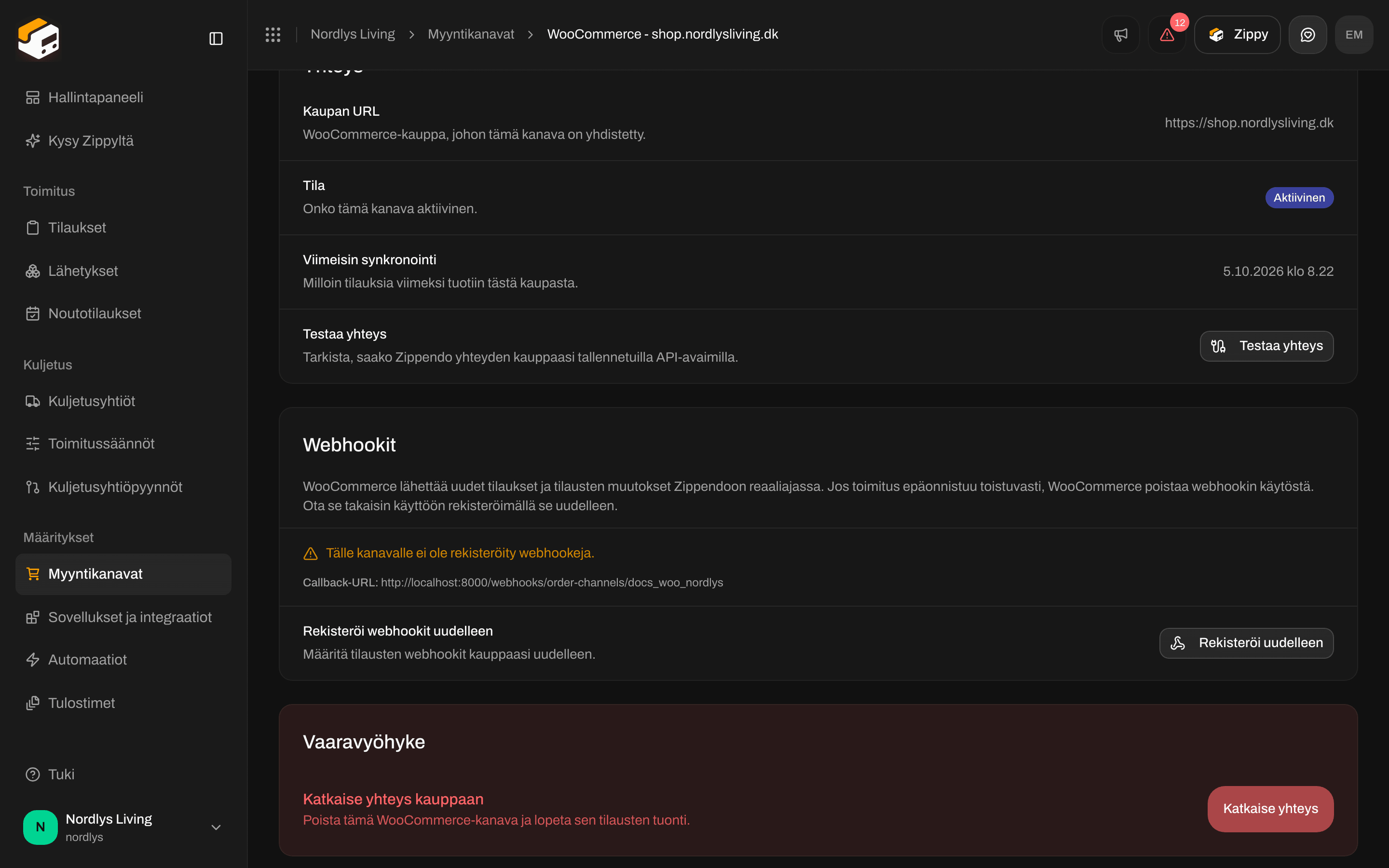 Webhookit-kortti, jossa webhook-luettelo, Callback-URL ja Rekisteröi uudelleen