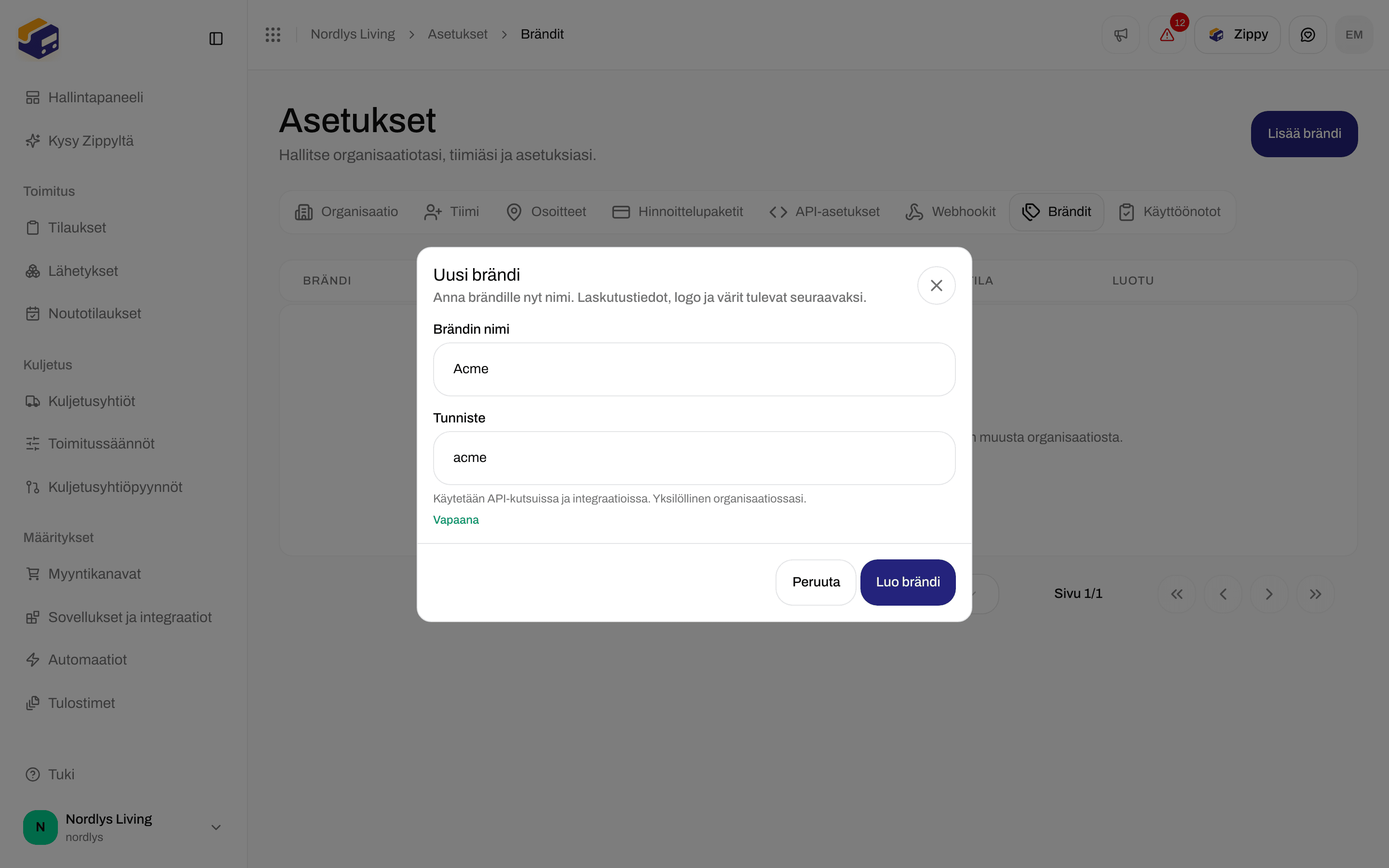 Uusi brändi -ikkuna, jossa Brändin nimi- ja Tunniste-kentät