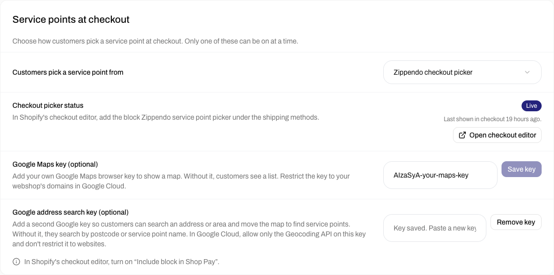 Kortet Pakkeshops i checkout med Zippendo-pakkeshopvælger i checkout valgt, Status for pakkeshopvælgeren, en knap Åbn checkout-editor og felter til en valgfri Google Maps-nøgle og en valgfri Google-nøgle til adressesøgning