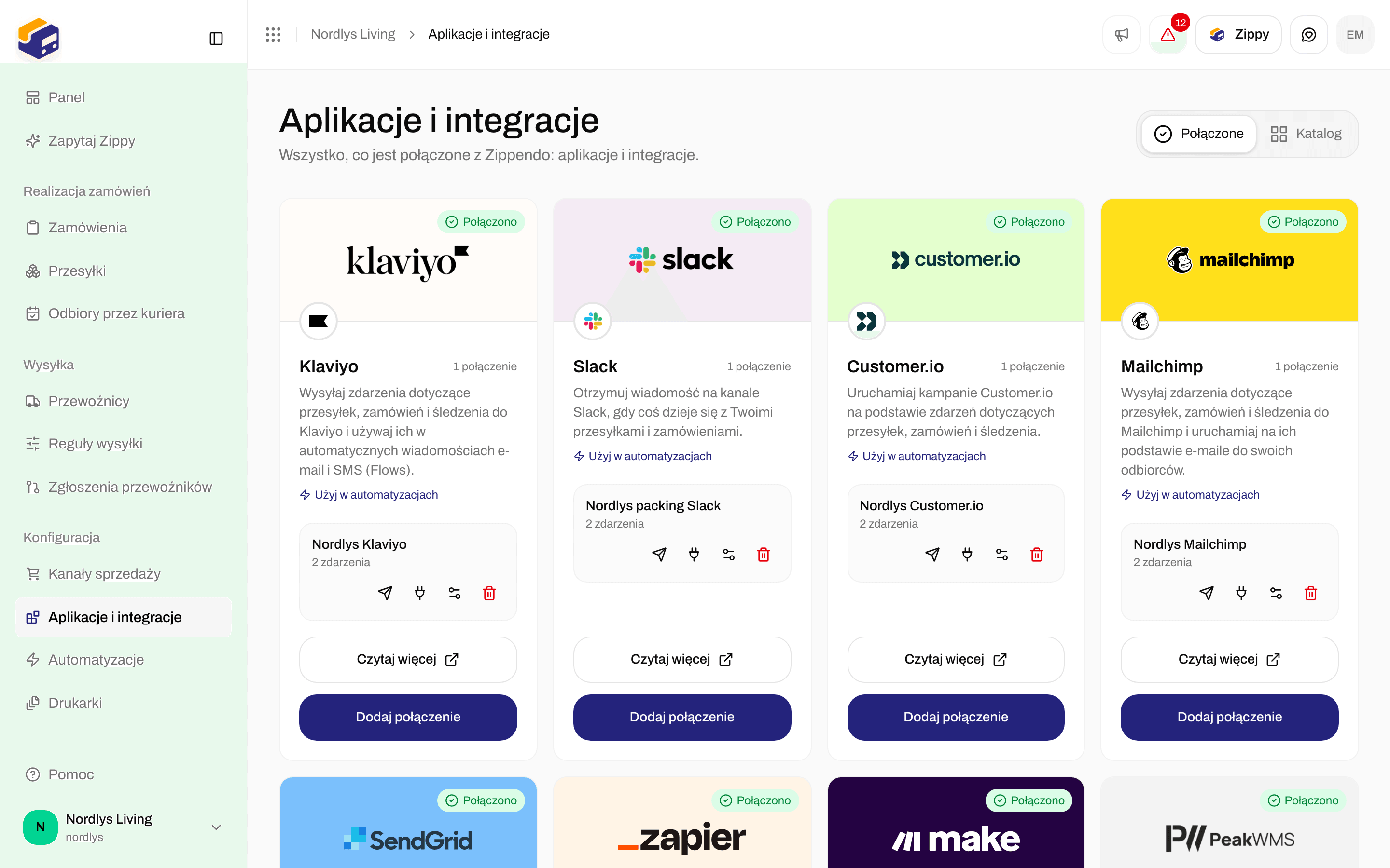 Karta Połączone z połączeniem ze Slackiem i ikonami testu, dziennika dostarczeń, edycji i usuwania