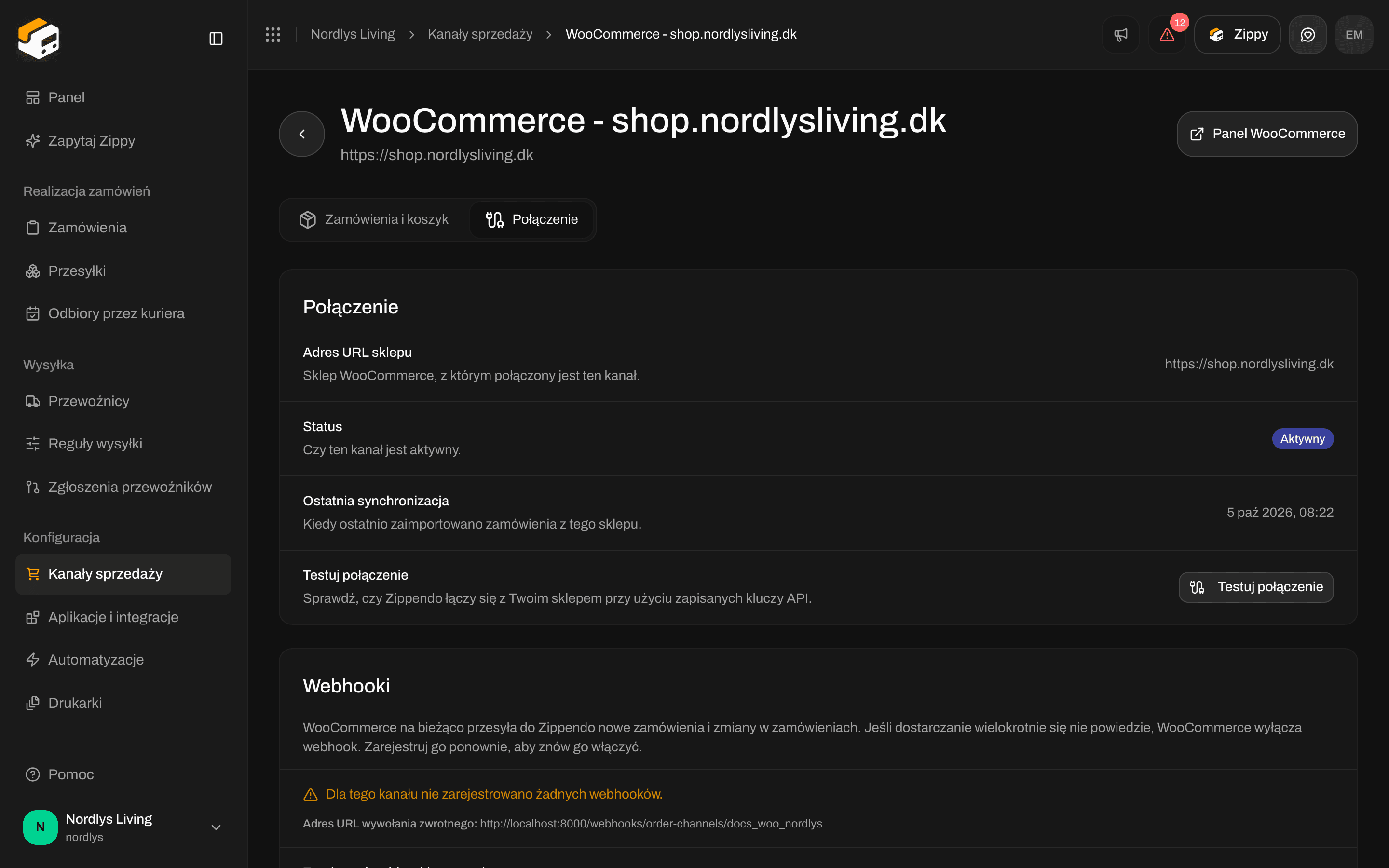 Karta WooCommerce Połączenie z polami Adres URL sklepu, Status, Ostatnia synchronizacja i przyciskiem Testuj połączenie