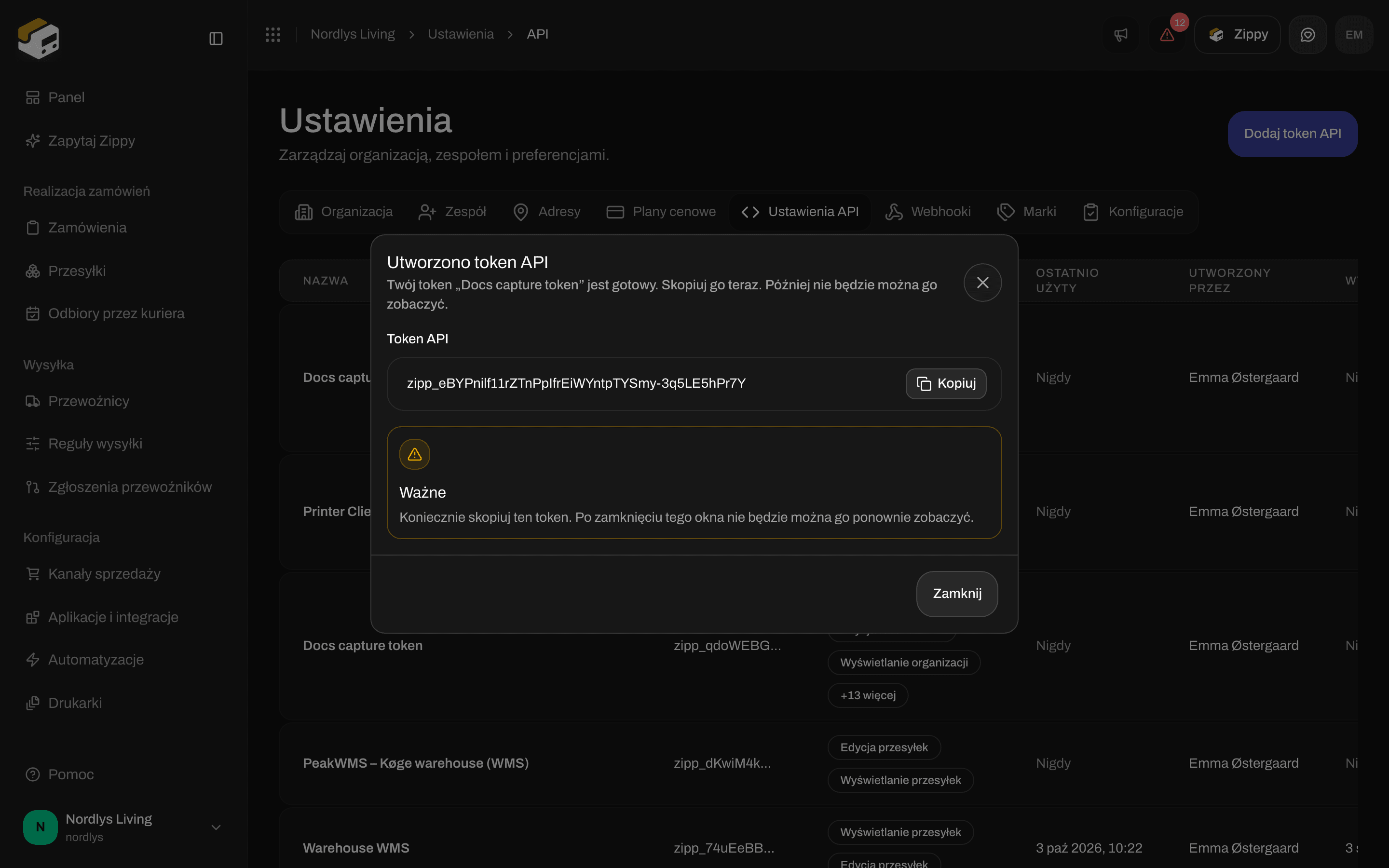 Okno Utworzono token API z tokenem, przyciskiem Kopiuj i ostrzeżeniem Ważne