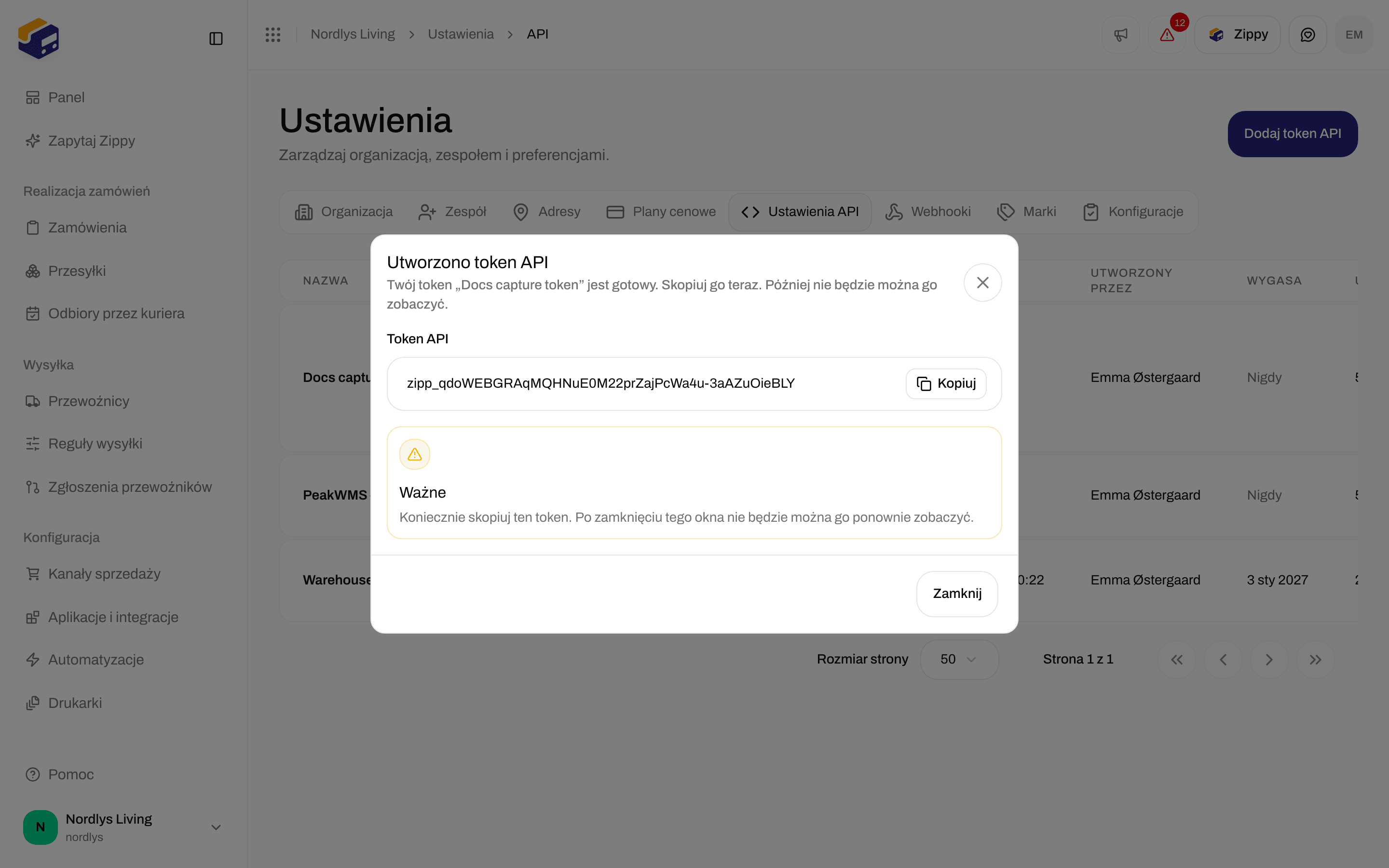 Okno Utworzono token API z tokenem, przyciskiem Kopiuj i ostrzeżeniem Ważne