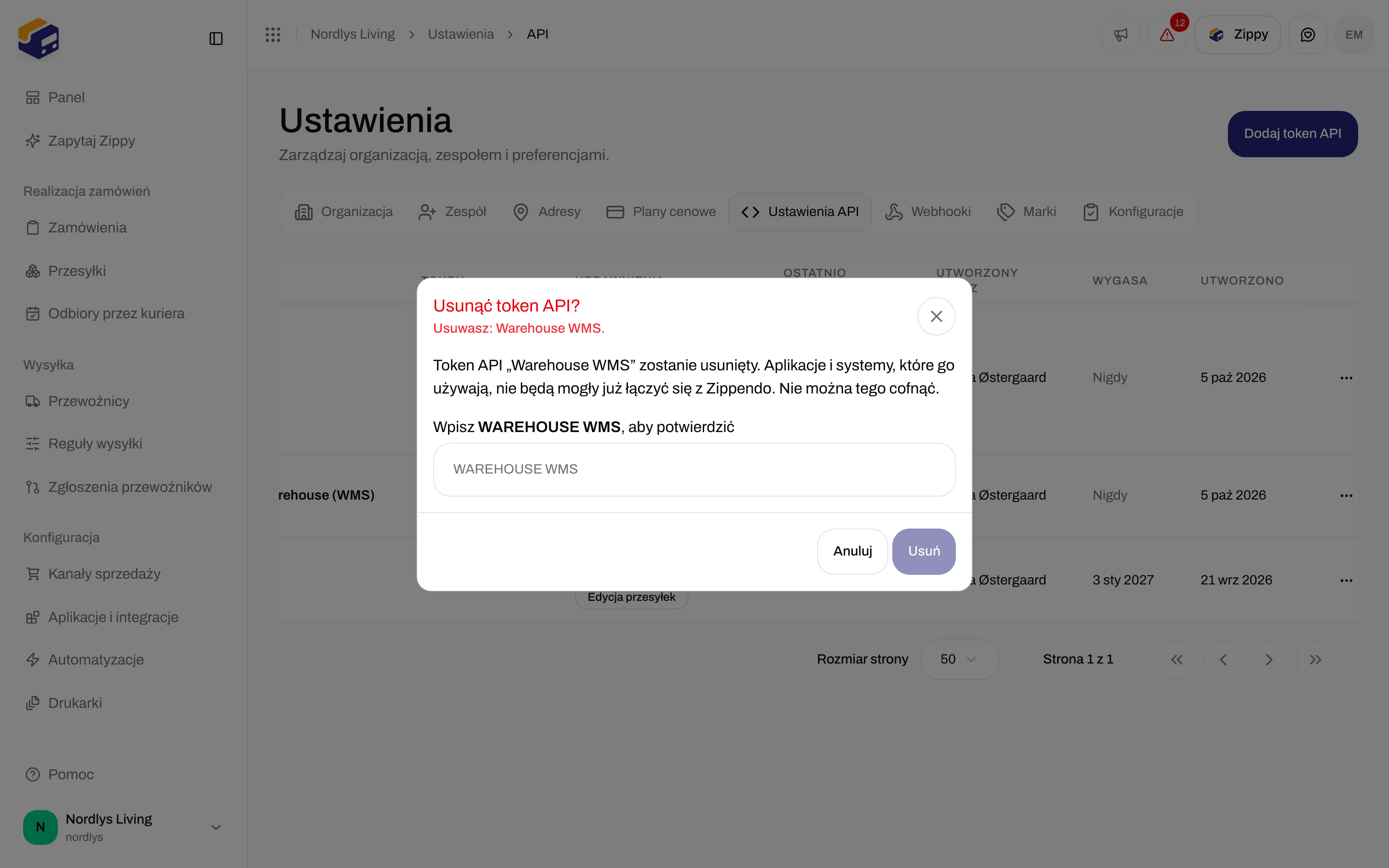 Okno Usunąć token API? z polem do wpisania nazwy w celu potwierdzenia