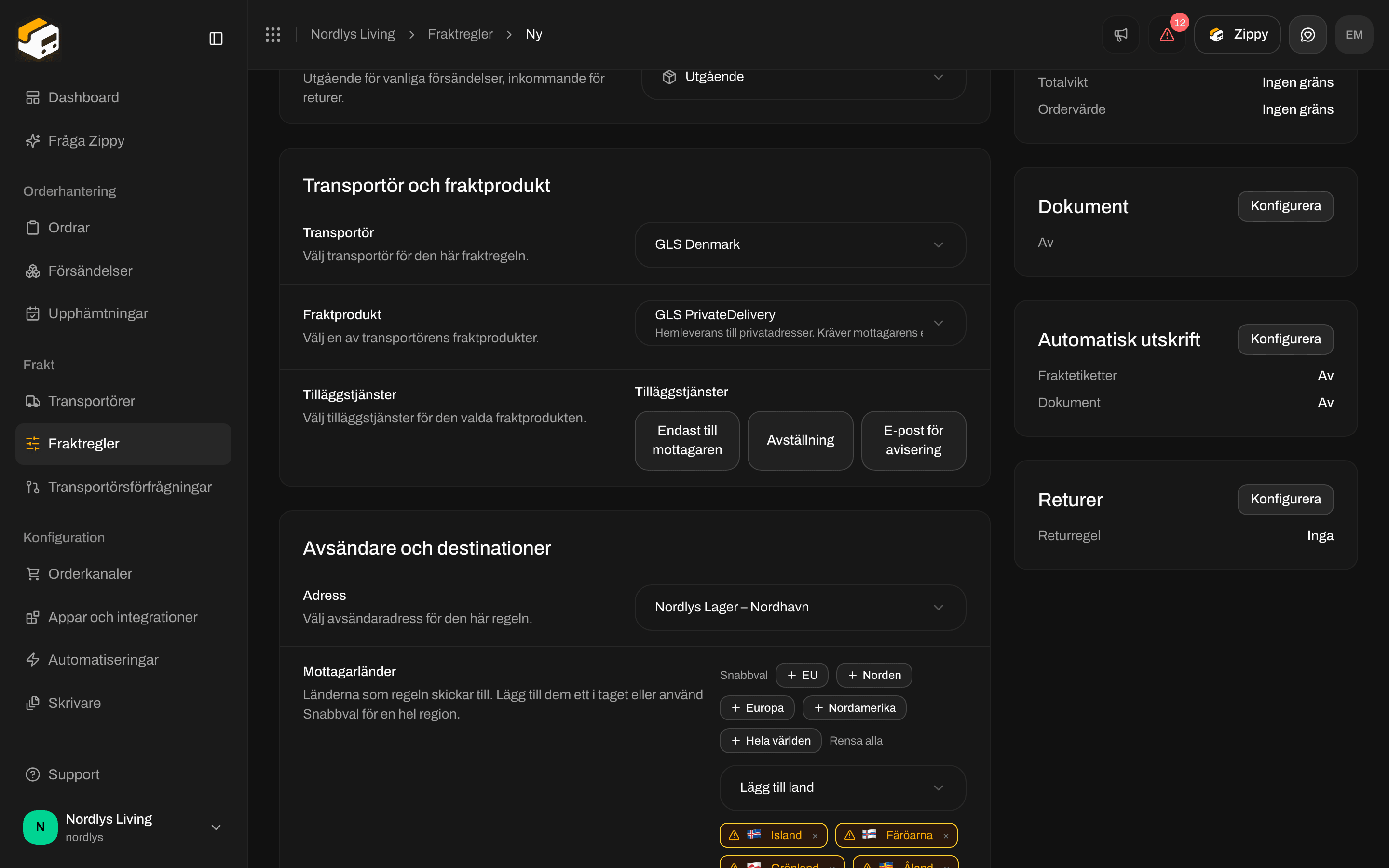 Avsnitten Automatisk utskrift och Returer i formuläret för fraktregeln