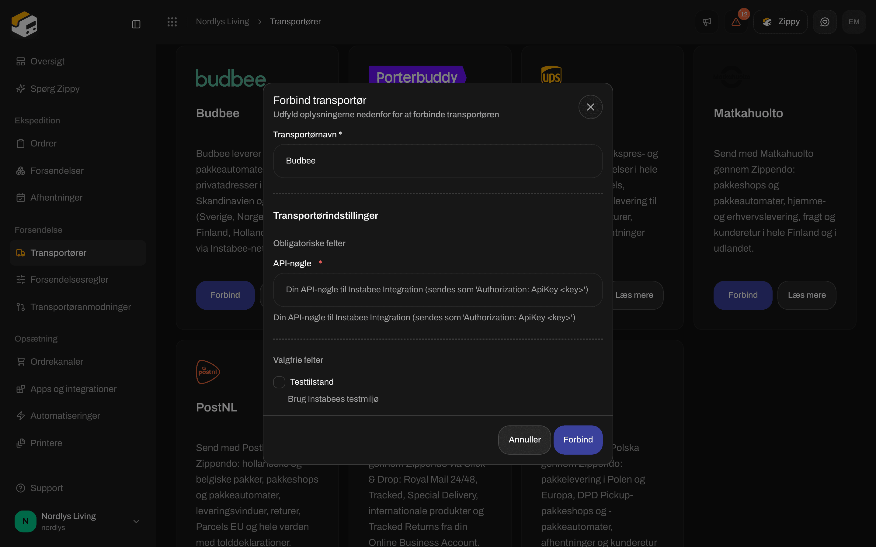 Vinduet Forbind transportør for Budbee med den påkrævede API-nøgle og den valgfrie Testtilstand