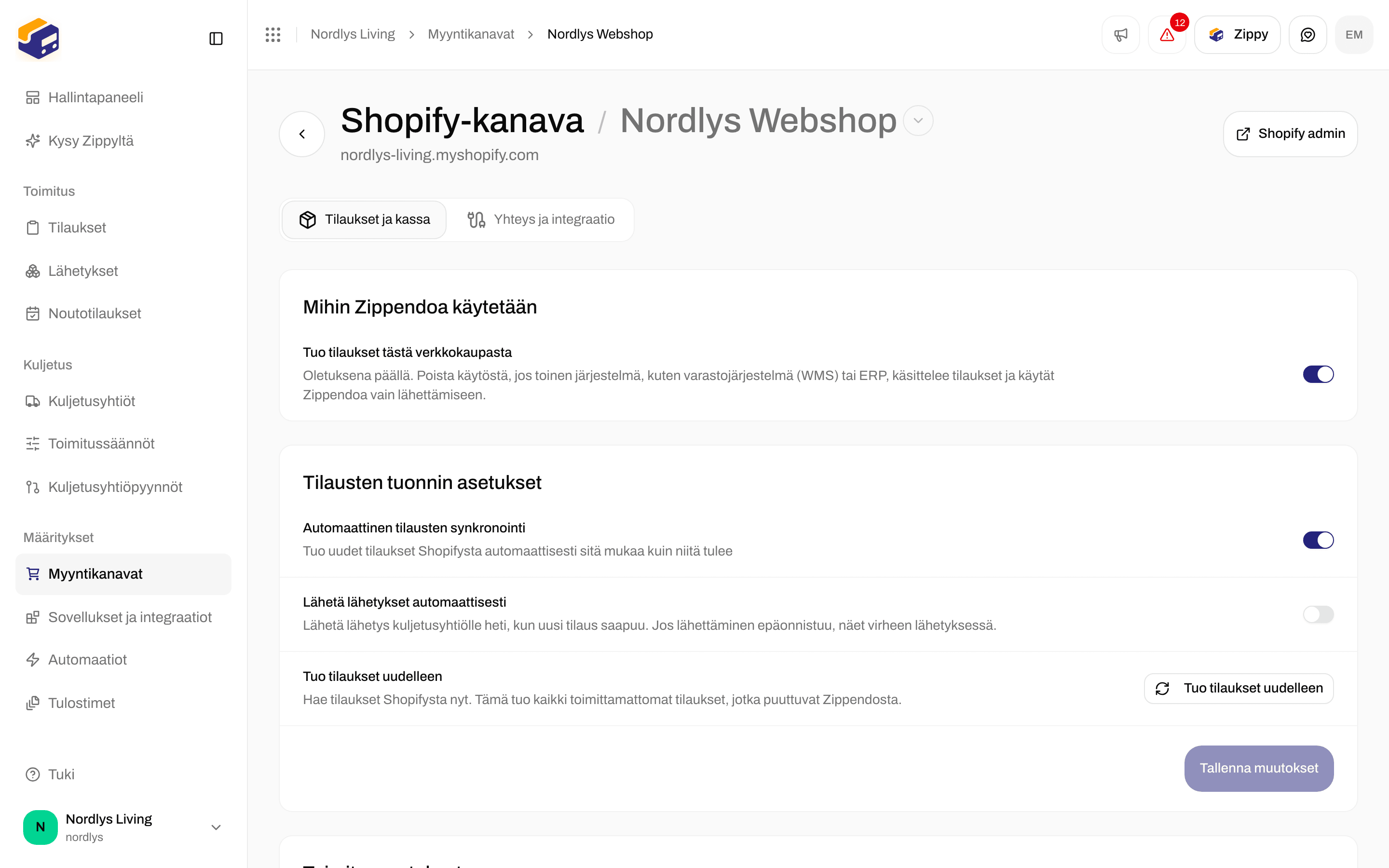 Shopifyn Tilaukset ja kassa -välilehti, jossa tilausten tuonnin ja toimitustilan kytkimet