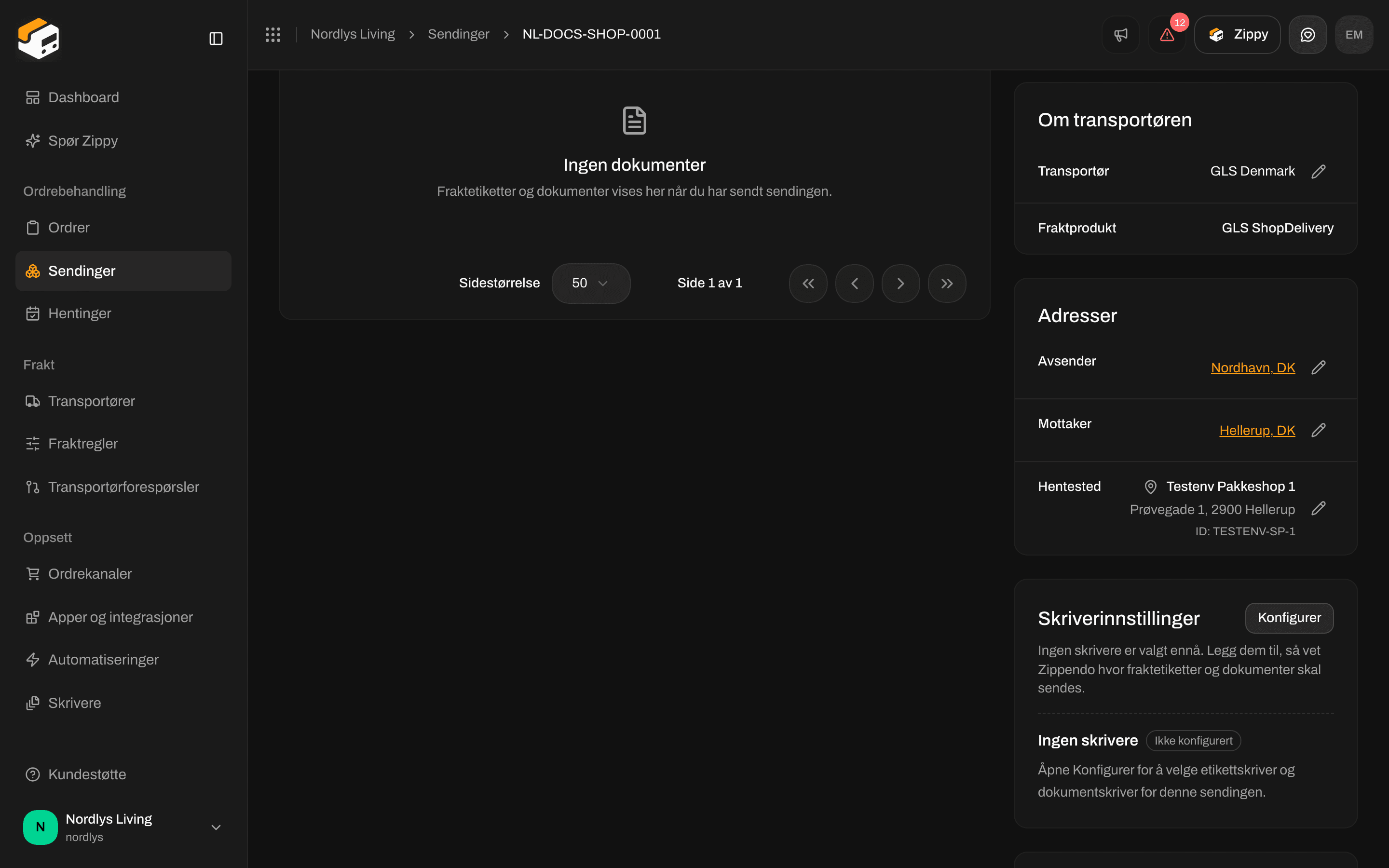 Delen Adresser på sendingen som viser Avsender, Mottaker og Hentested med en blyant for å redigere