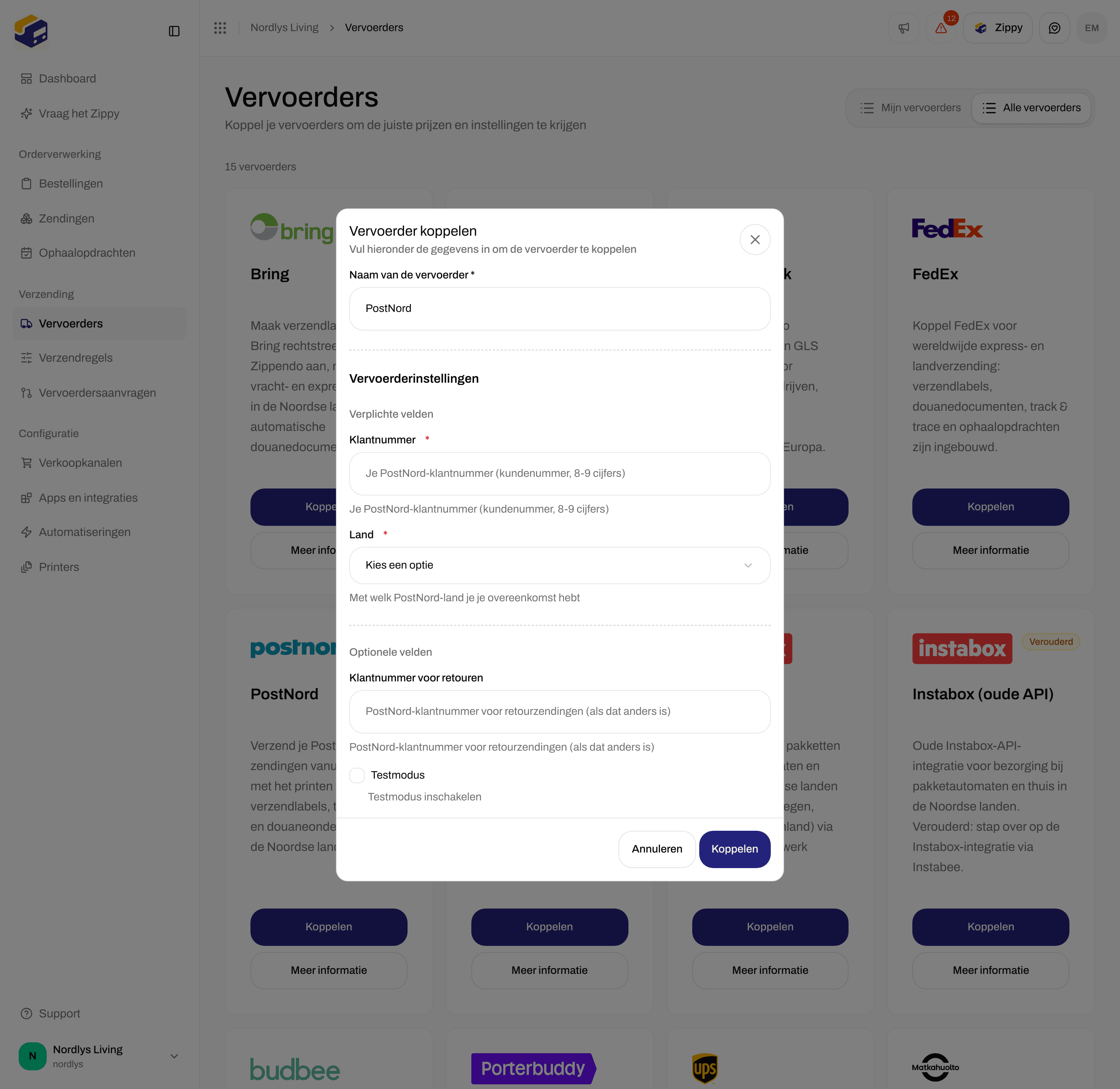 Formulier van PostNord gescrolld naar Klantnummer voor retouren en het selectievakje Testmodus