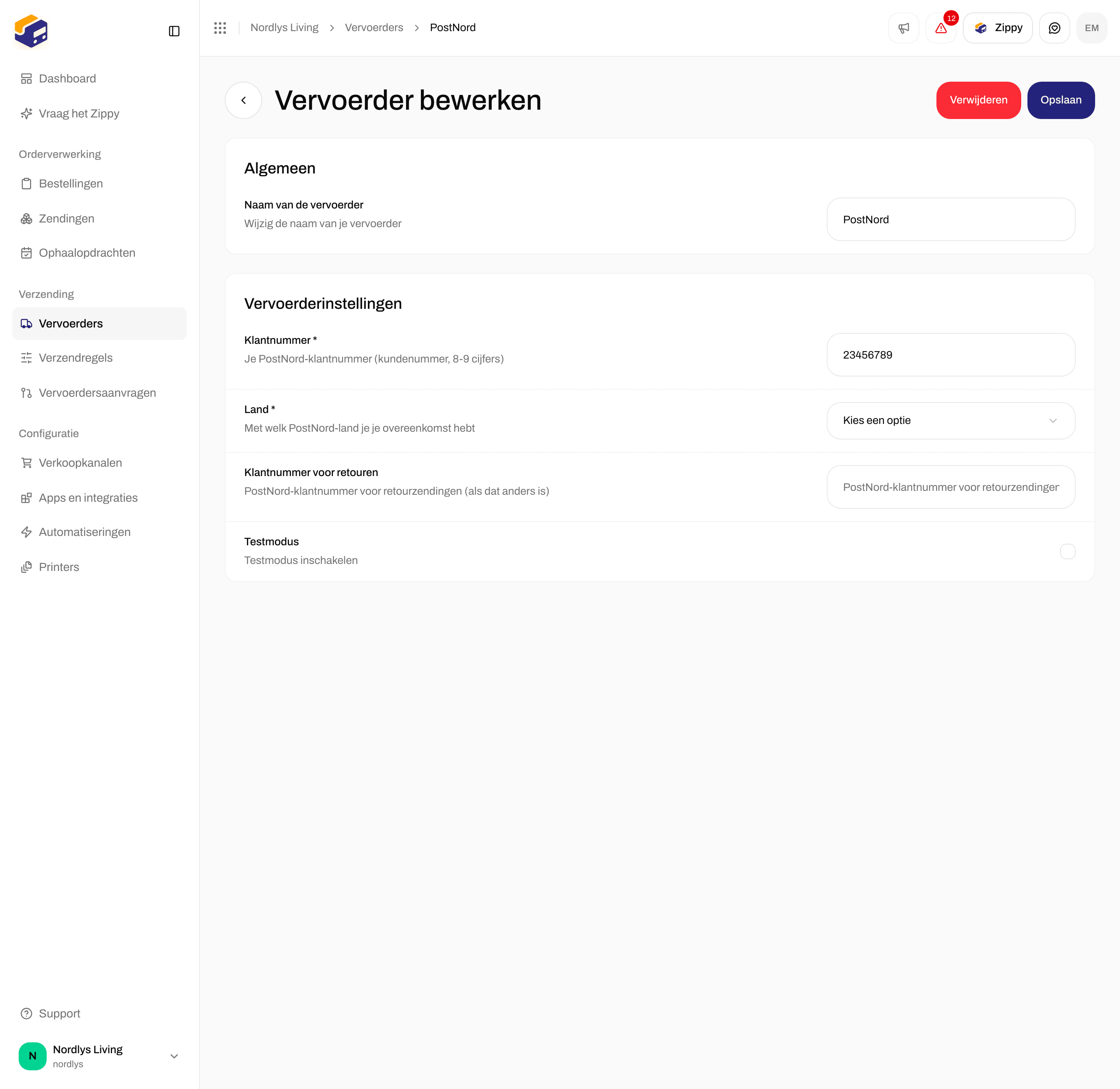 Pagina Vervoerder bewerken voor PostNord met Klantnummer, Land, Klantnummer voor retouren en Testmodus