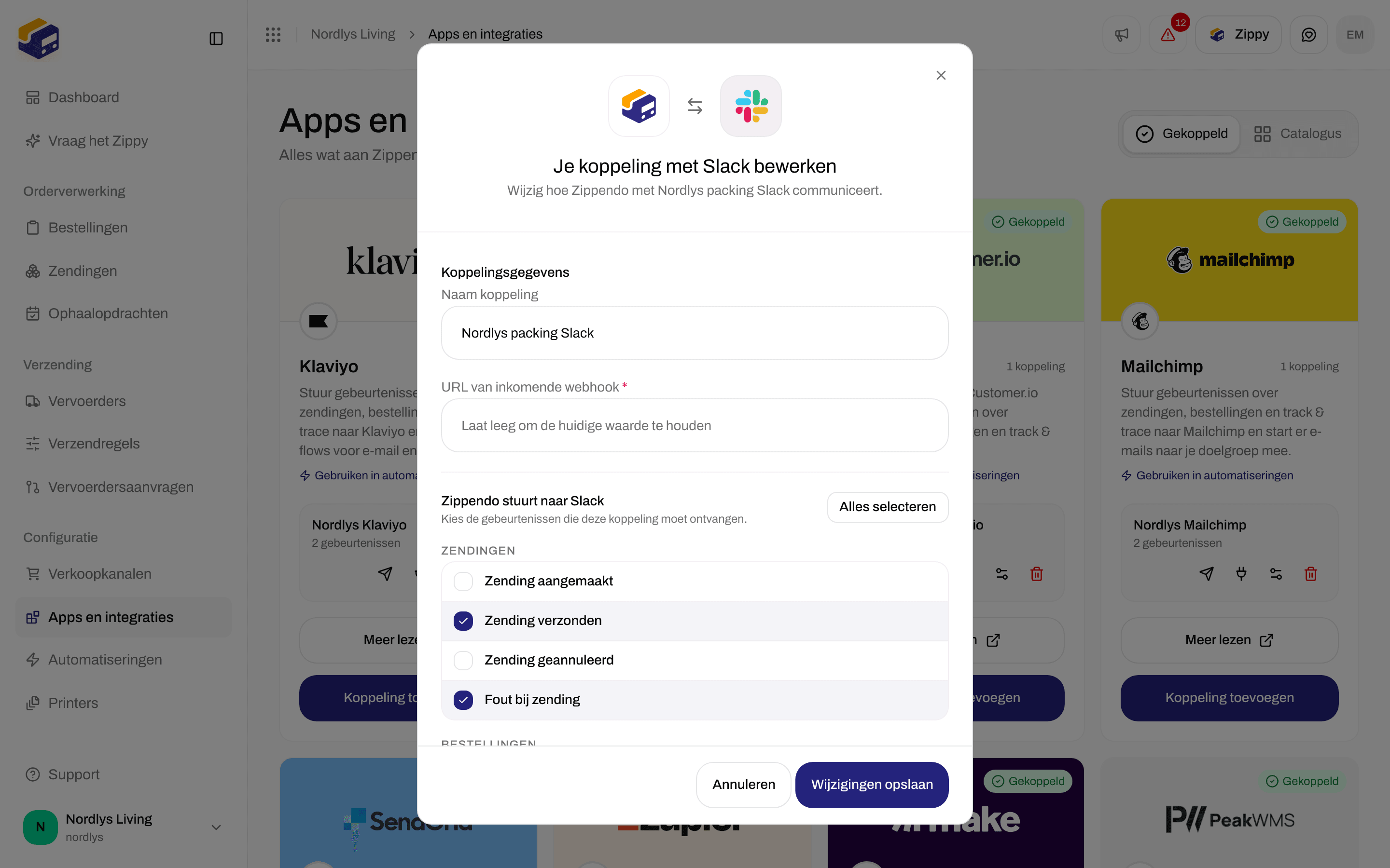 Venster voor het bewerken van een Slack-koppeling met de naam van de koppeling, een leeg webhookveld en de gebeurtenissen