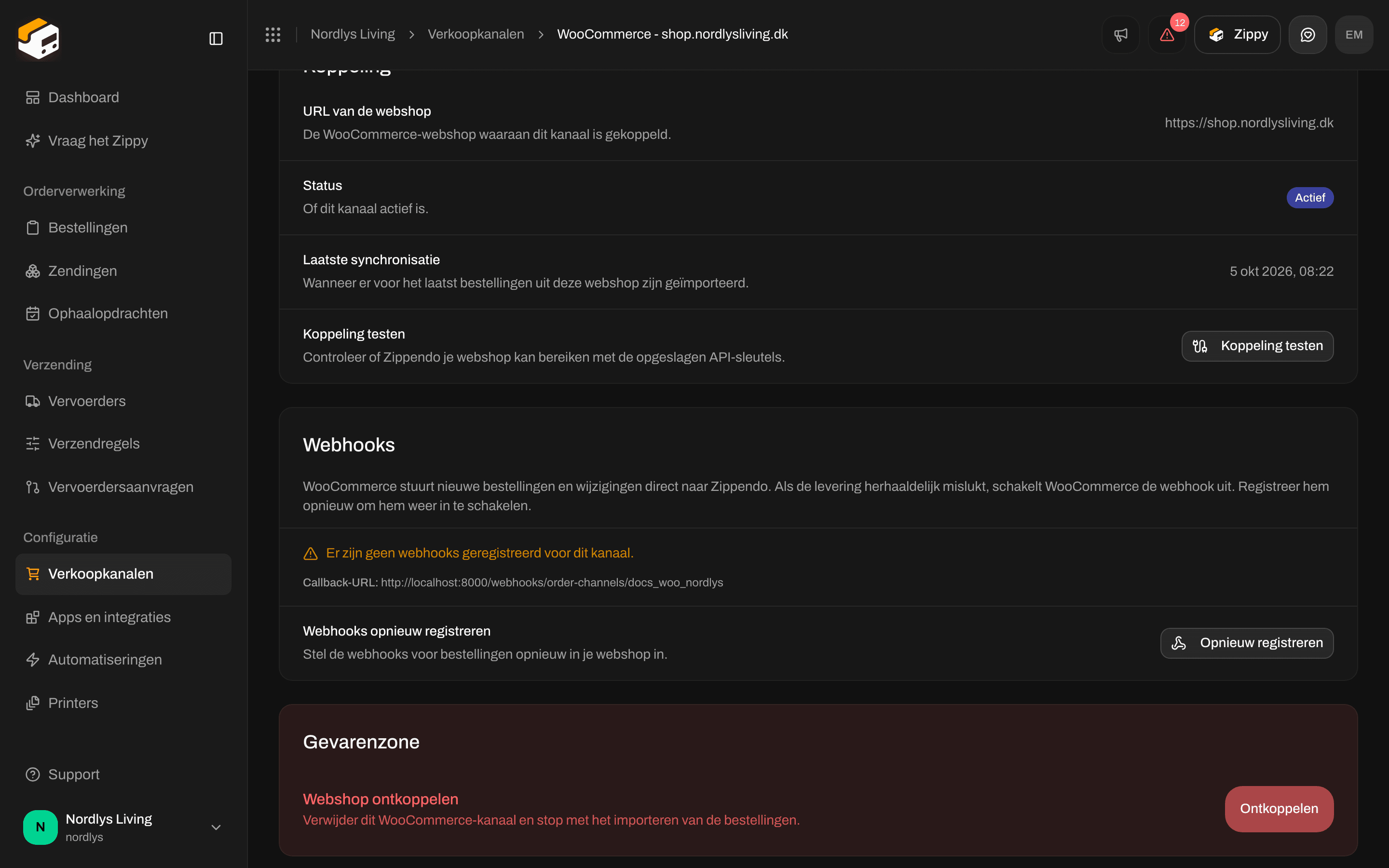 Kaart Webhooks met de lijst met webhooks, de callback-URL en Opnieuw registreren