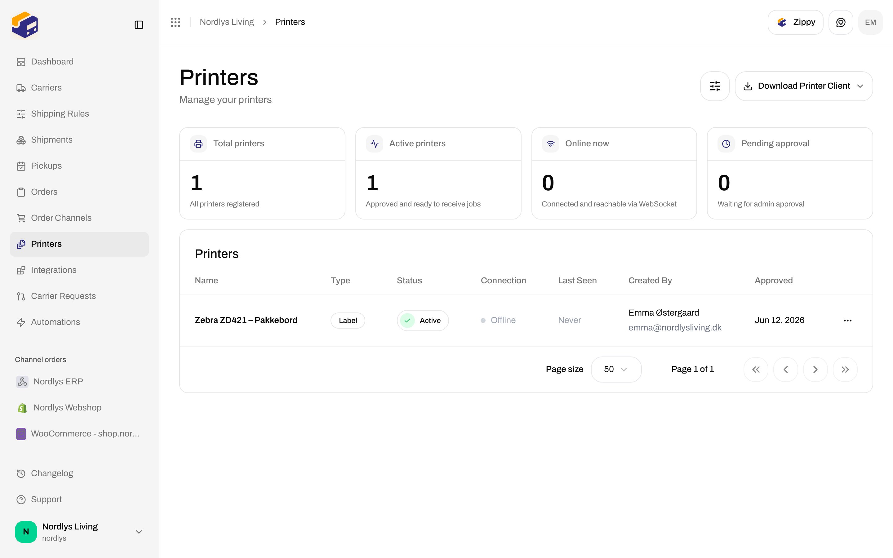 Printers page showing Total printers, Active printers, Online now, Pending approval, and a Label printer named Zebra ZD421 – Pakkebord that is Active and Offline