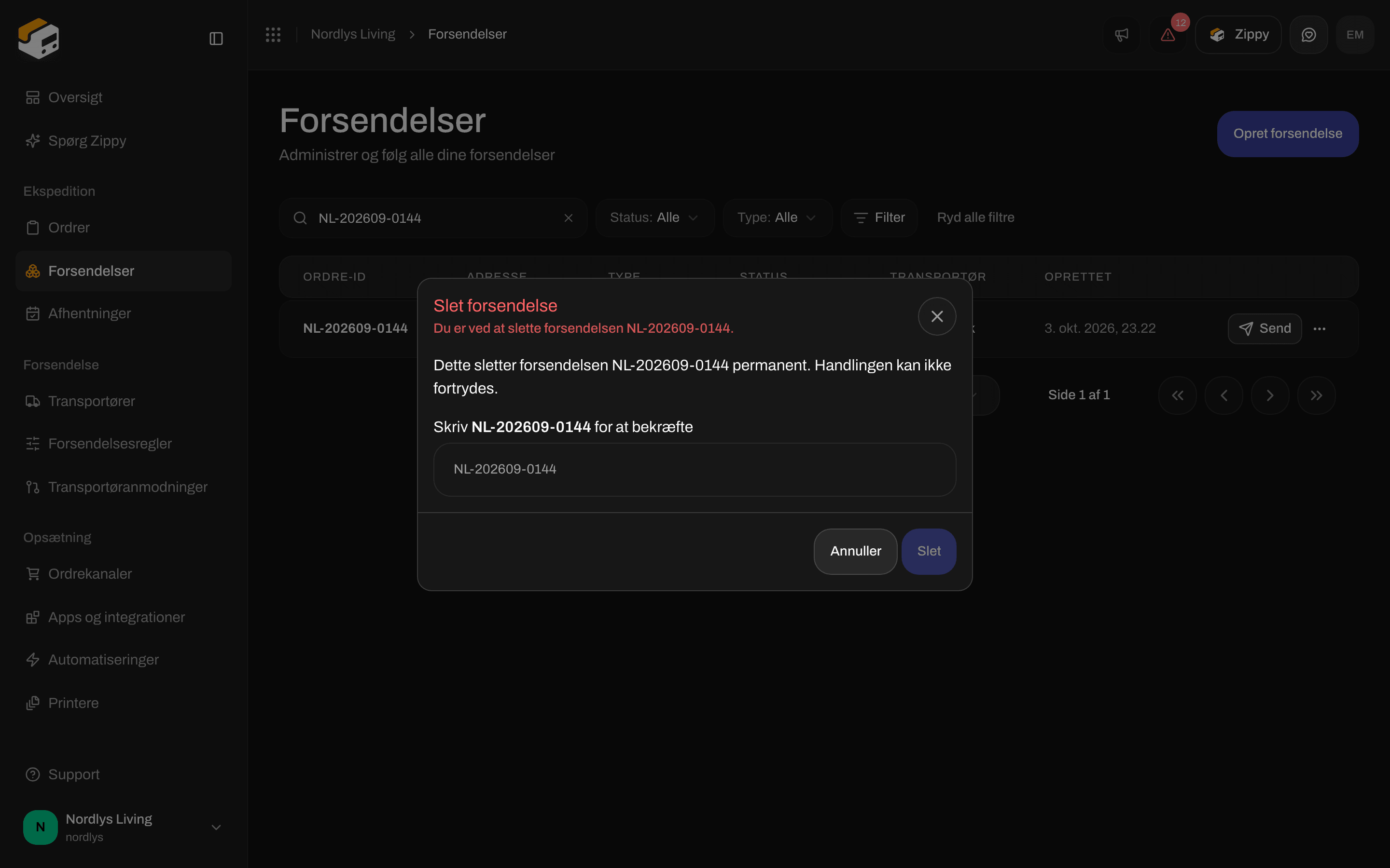 Bekræftelse af Slet forsendelse, der beder dig skrive forsendelsens reference
