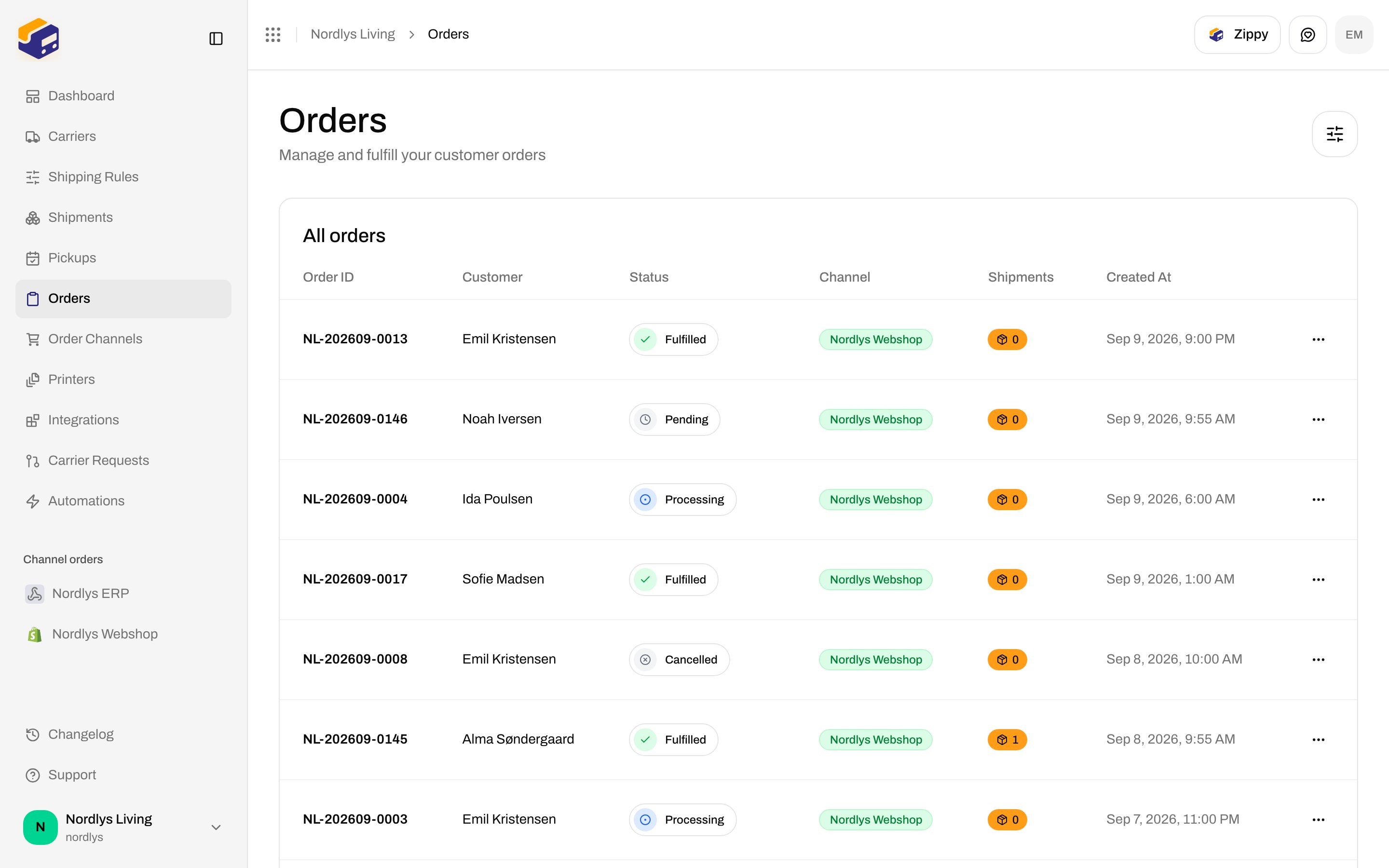Orders list with order numbers, customers, and statuses