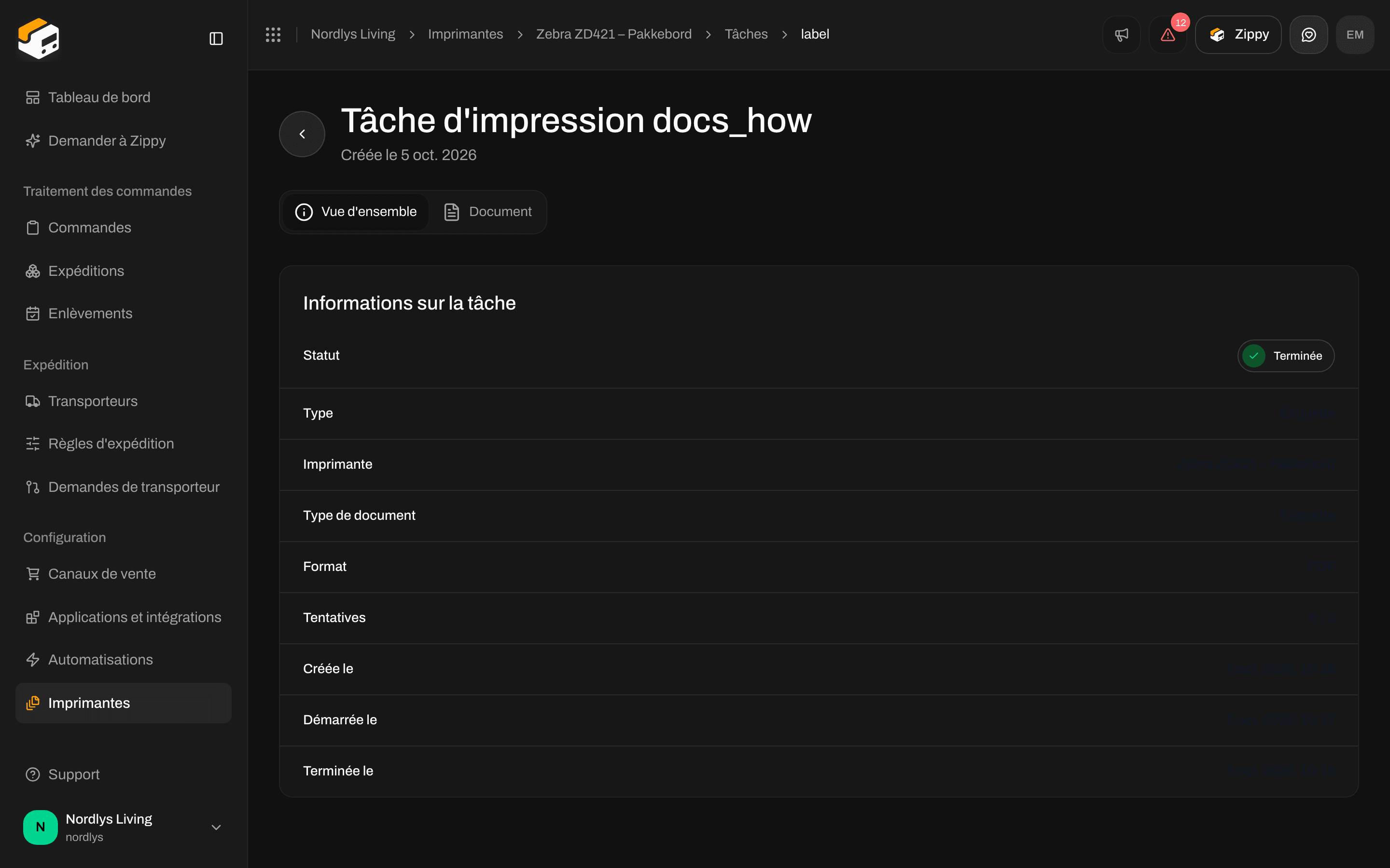 Vue d'ensemble de la page d'une tâche d'impression avec Informations sur la tâche : statut, type, imprimante et format