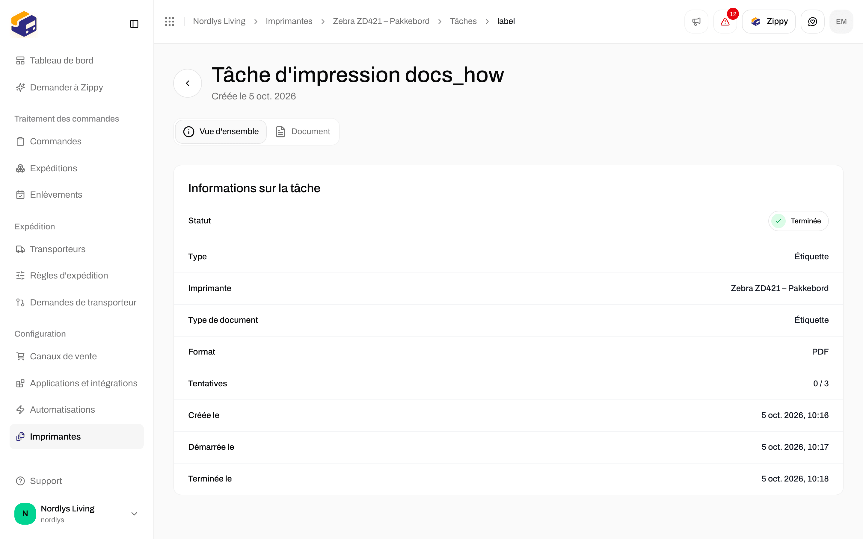 Vue d'ensemble de la page d'une tâche d'impression avec Informations sur la tâche : statut, type, imprimante et format