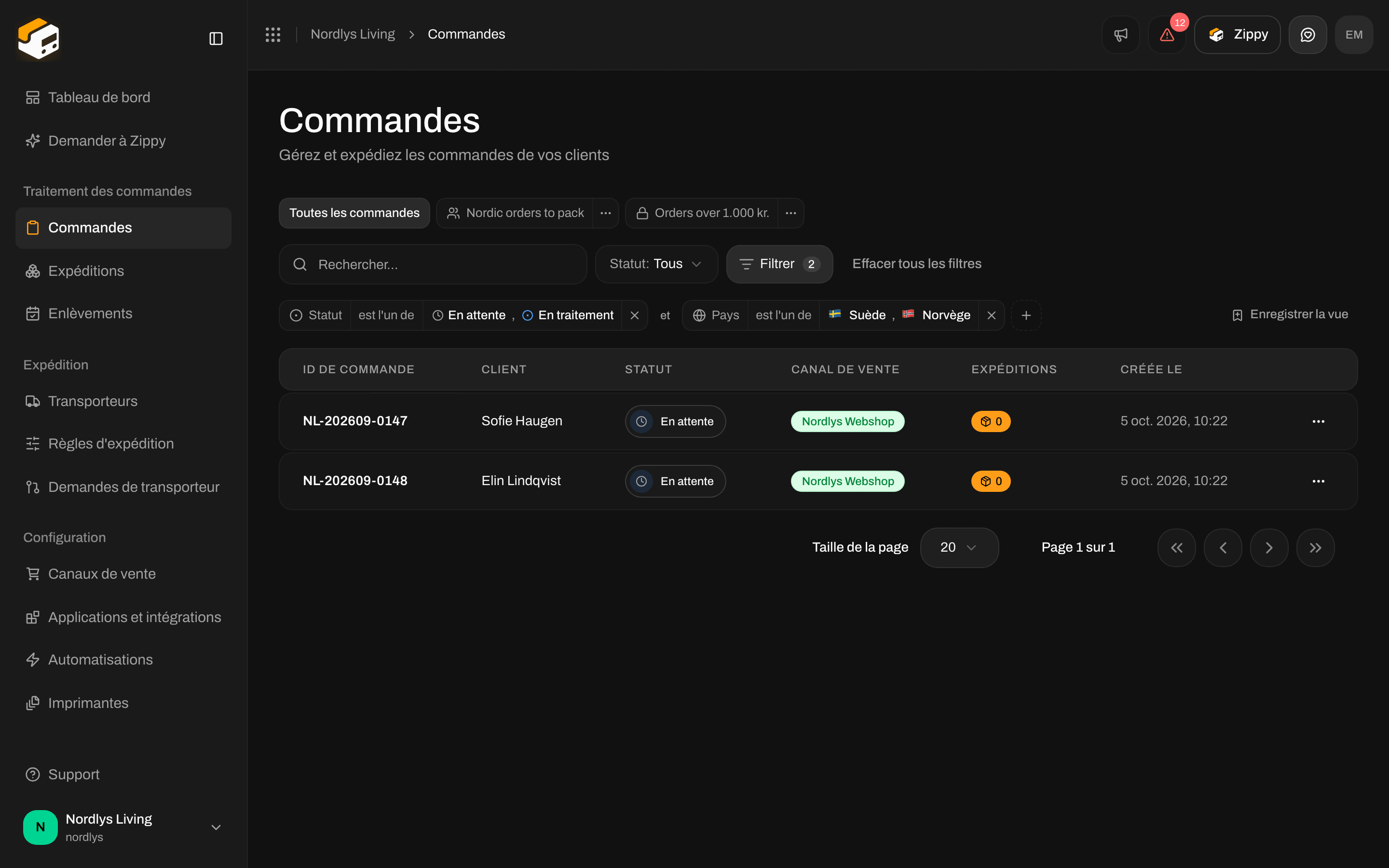 Liste des commandes restreinte par une étiquette Statut et une étiquette Pays reliées par le mot et